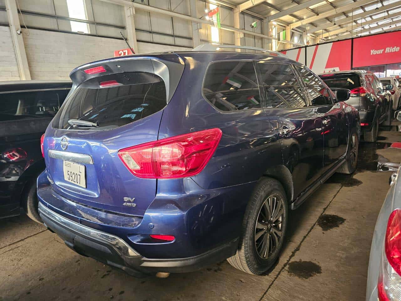 Nissan Pathfinder 2018 thumbnail 1