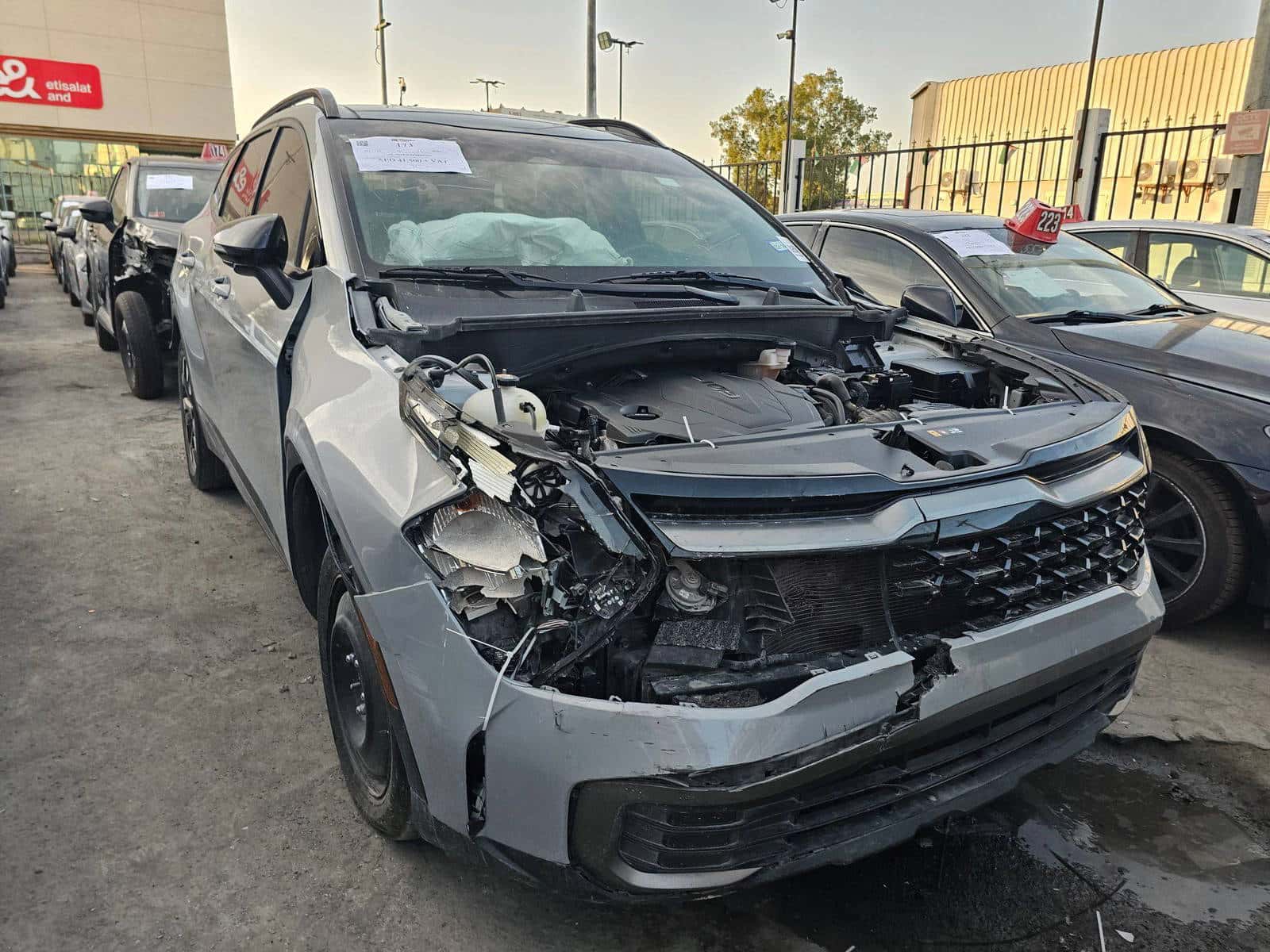 KIA SPORTAGE 2023 thumbnail 2