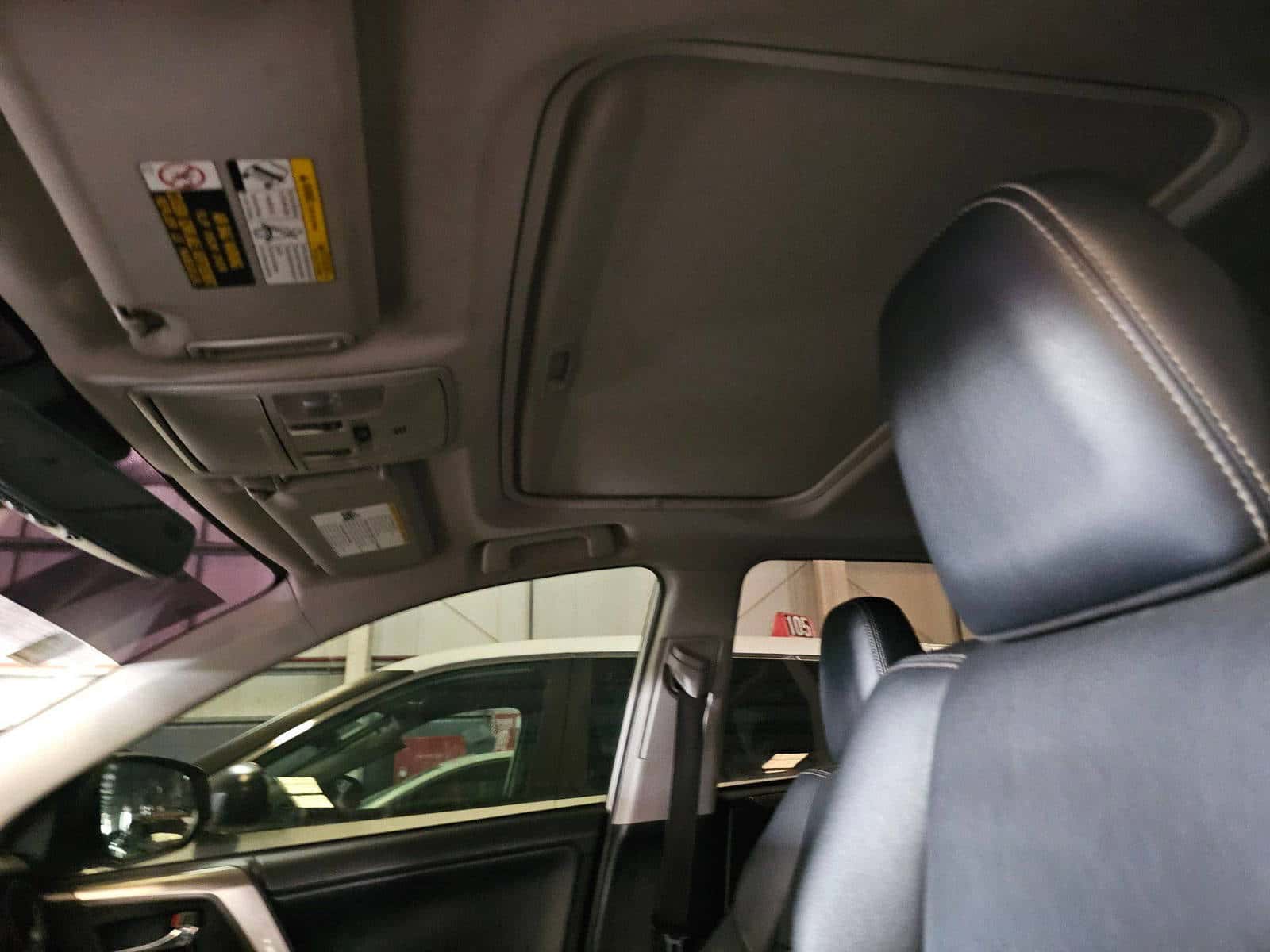 Toyota RAV4 2018 thumbnail 7