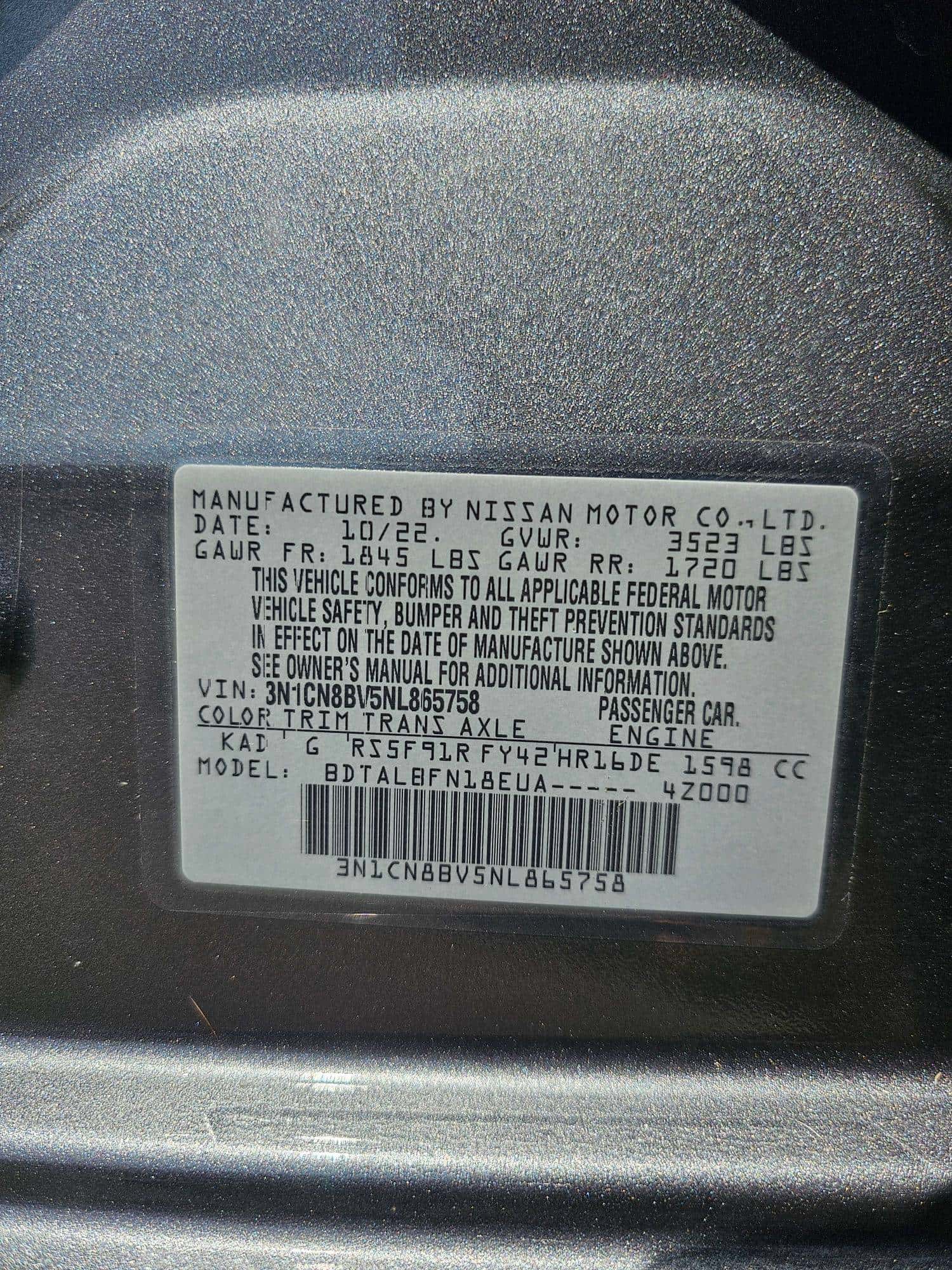 NISSAN VERSA - Exterior