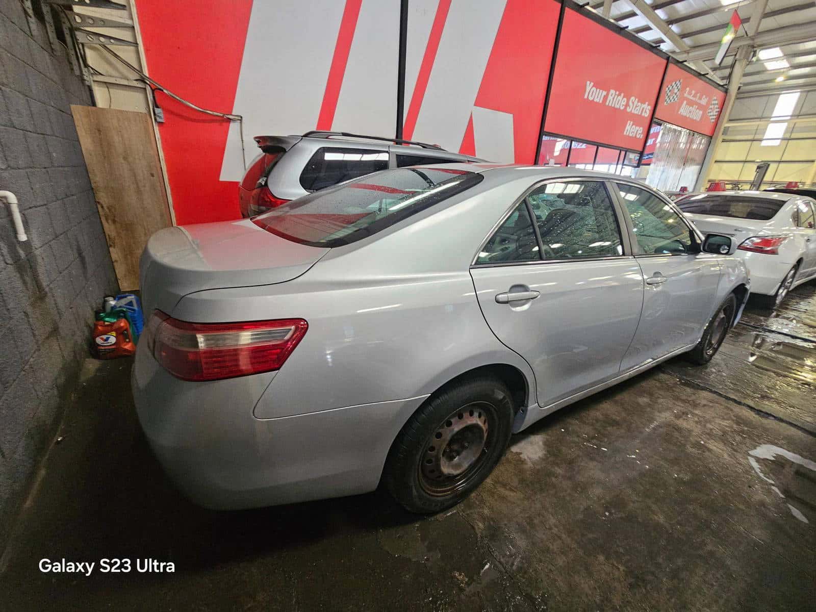 TOYOTA CAMRY - Exterior