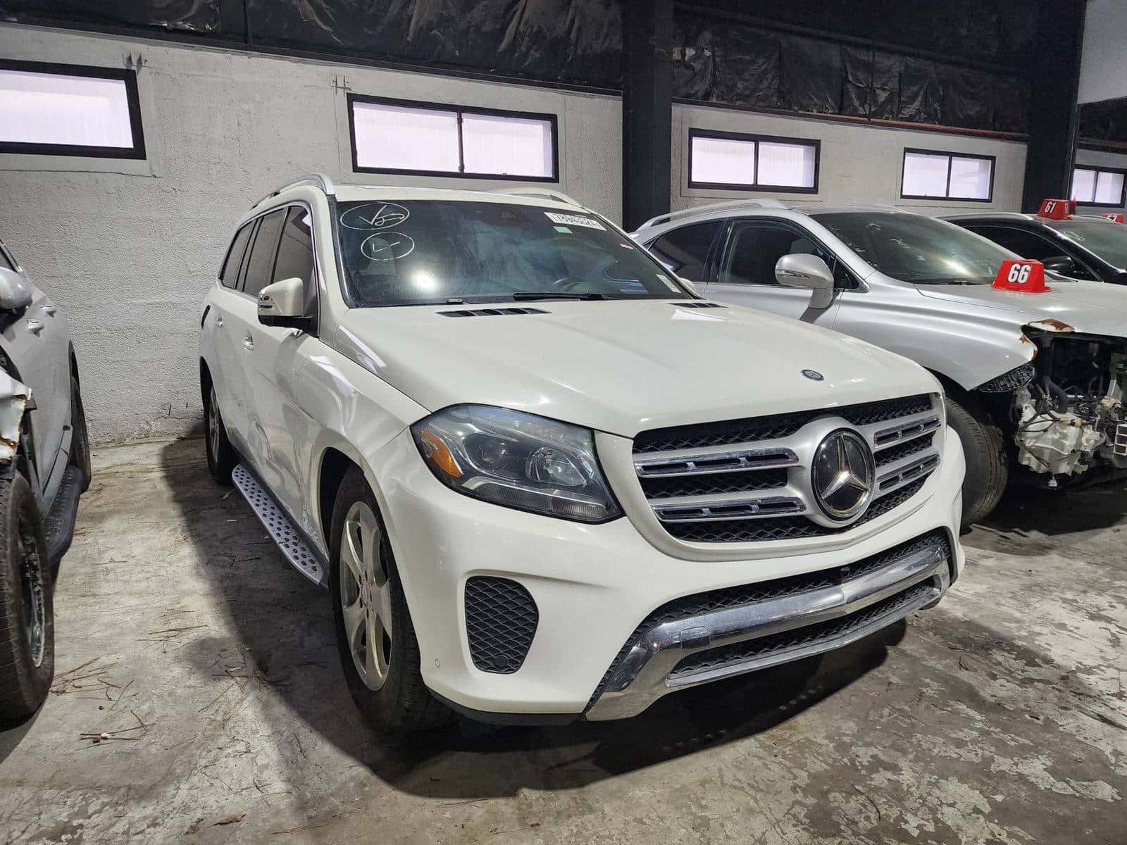 MERCEDES BENZ GLS 450 - Exterior