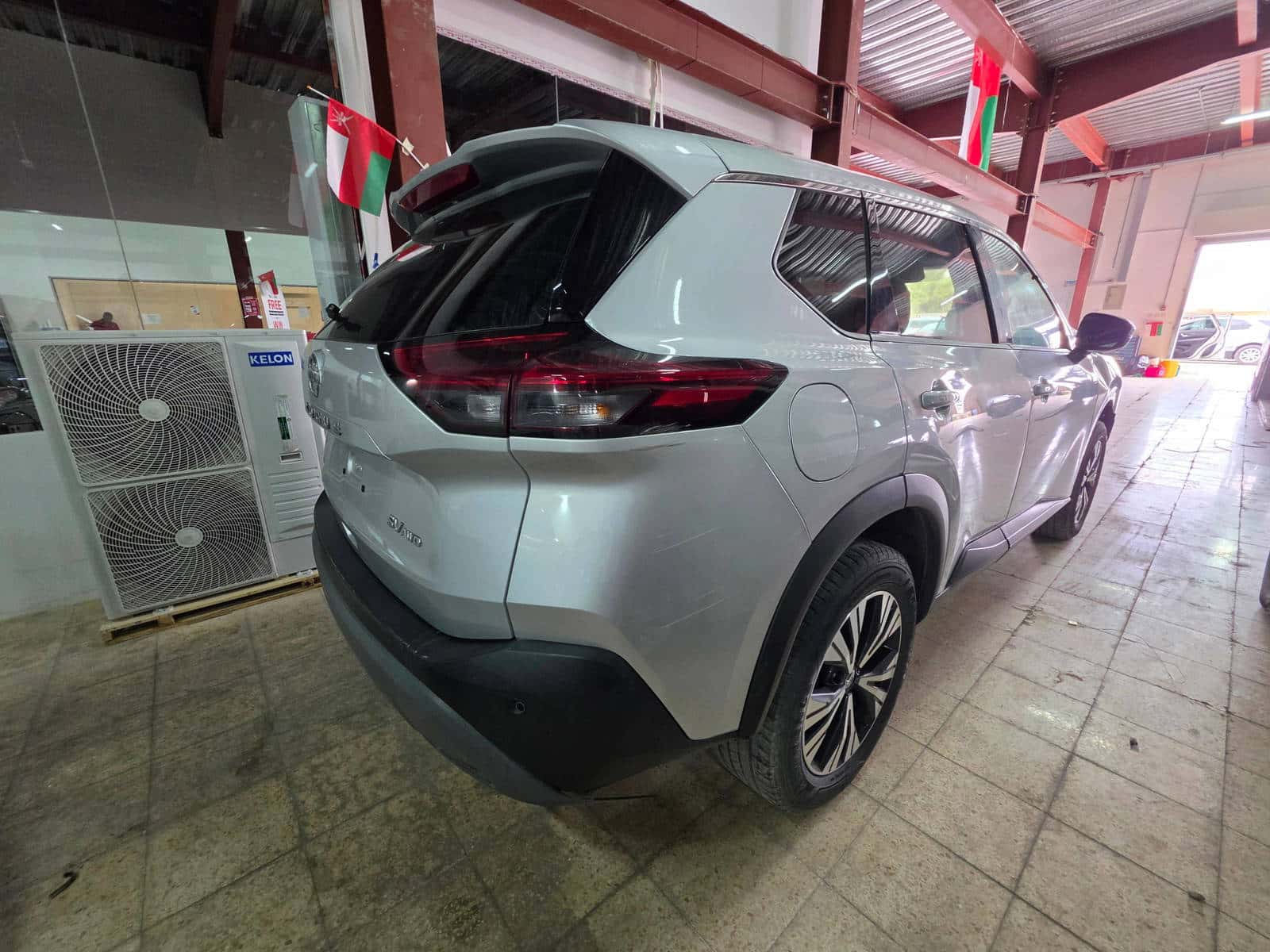 Nissan Rogue 2021 thumbnail 1