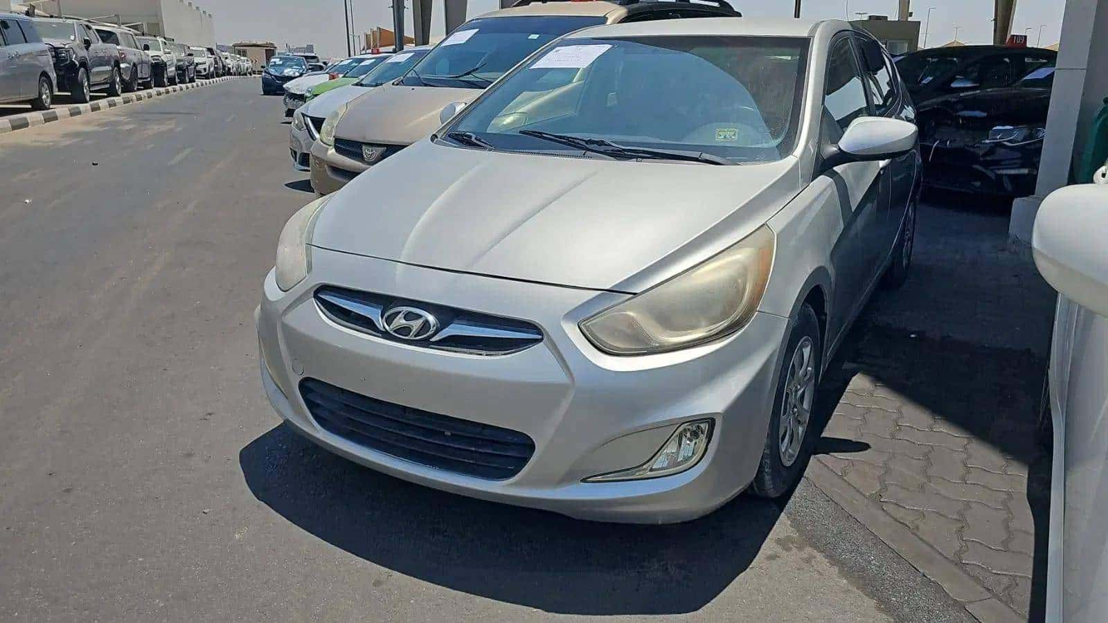 HYUNDAI ACCENT 2014 thumbnail 7