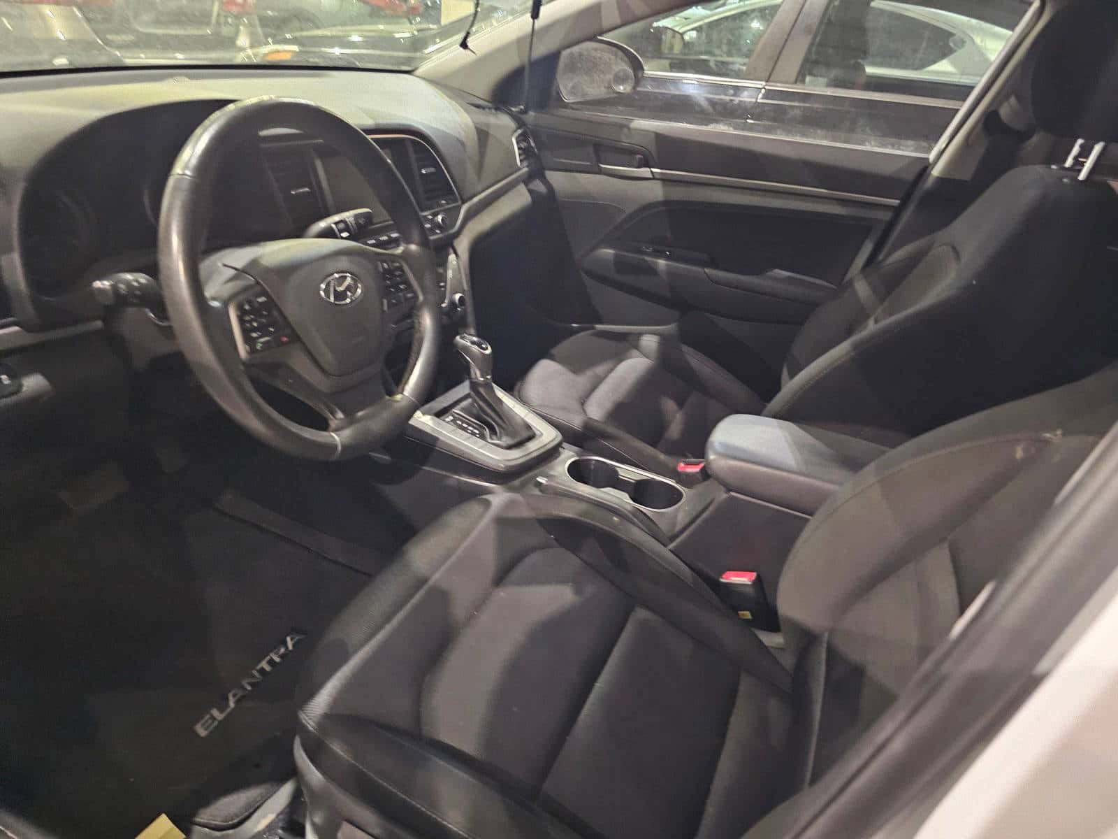 HYUNDAI ELANTRA 2018 thumbnail 6