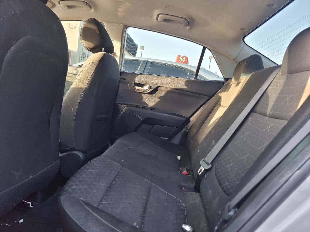 KIA RIO - Exterior