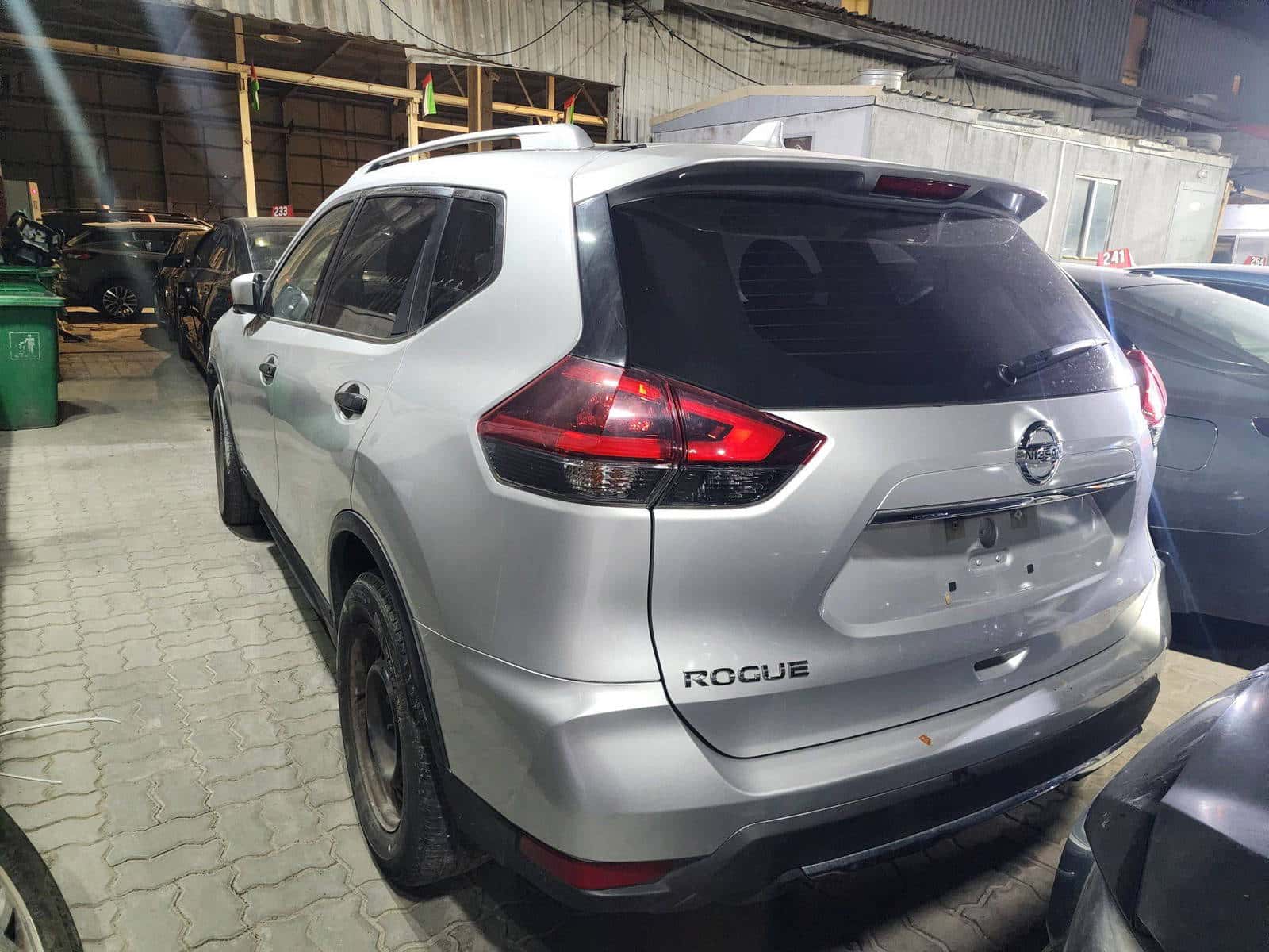 NISSAN ROGUE - Exterior