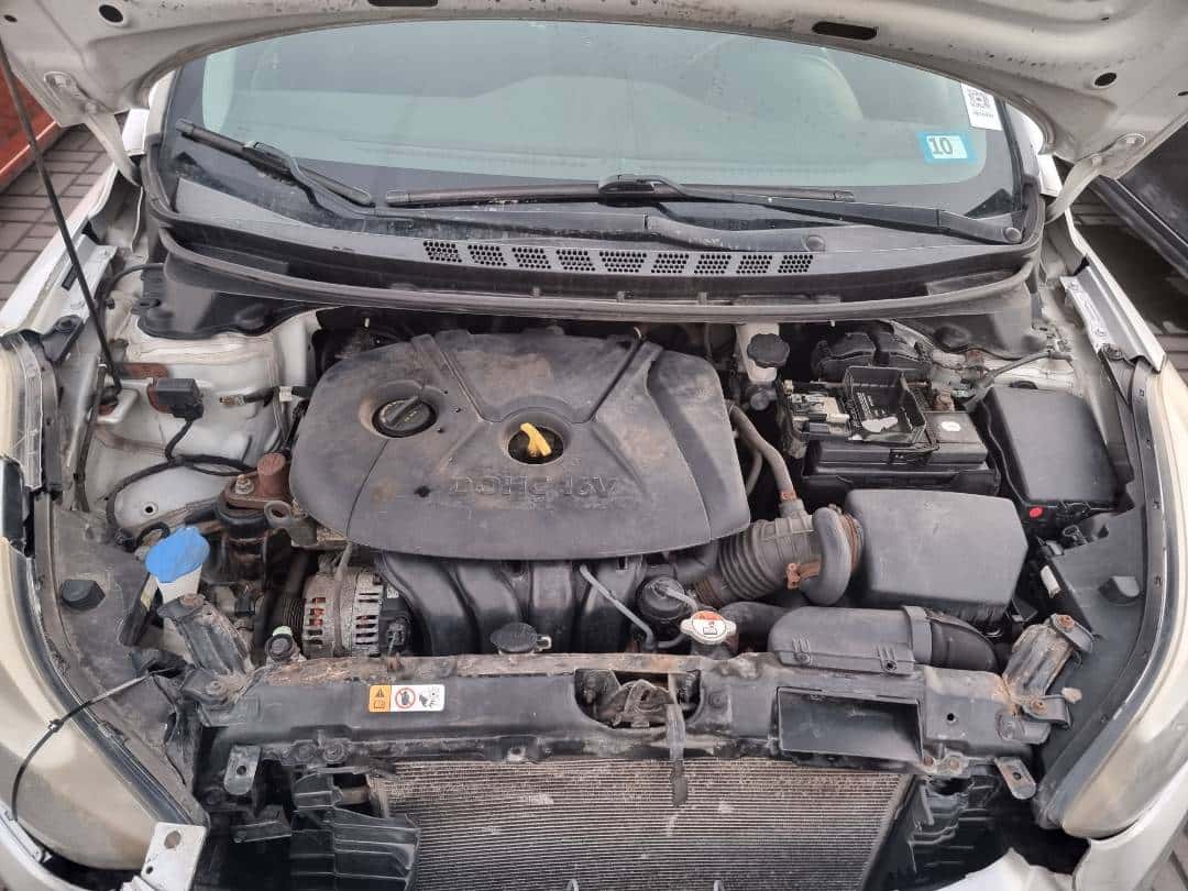 HYUNDAI ELANTRA 2016 thumbnail 2