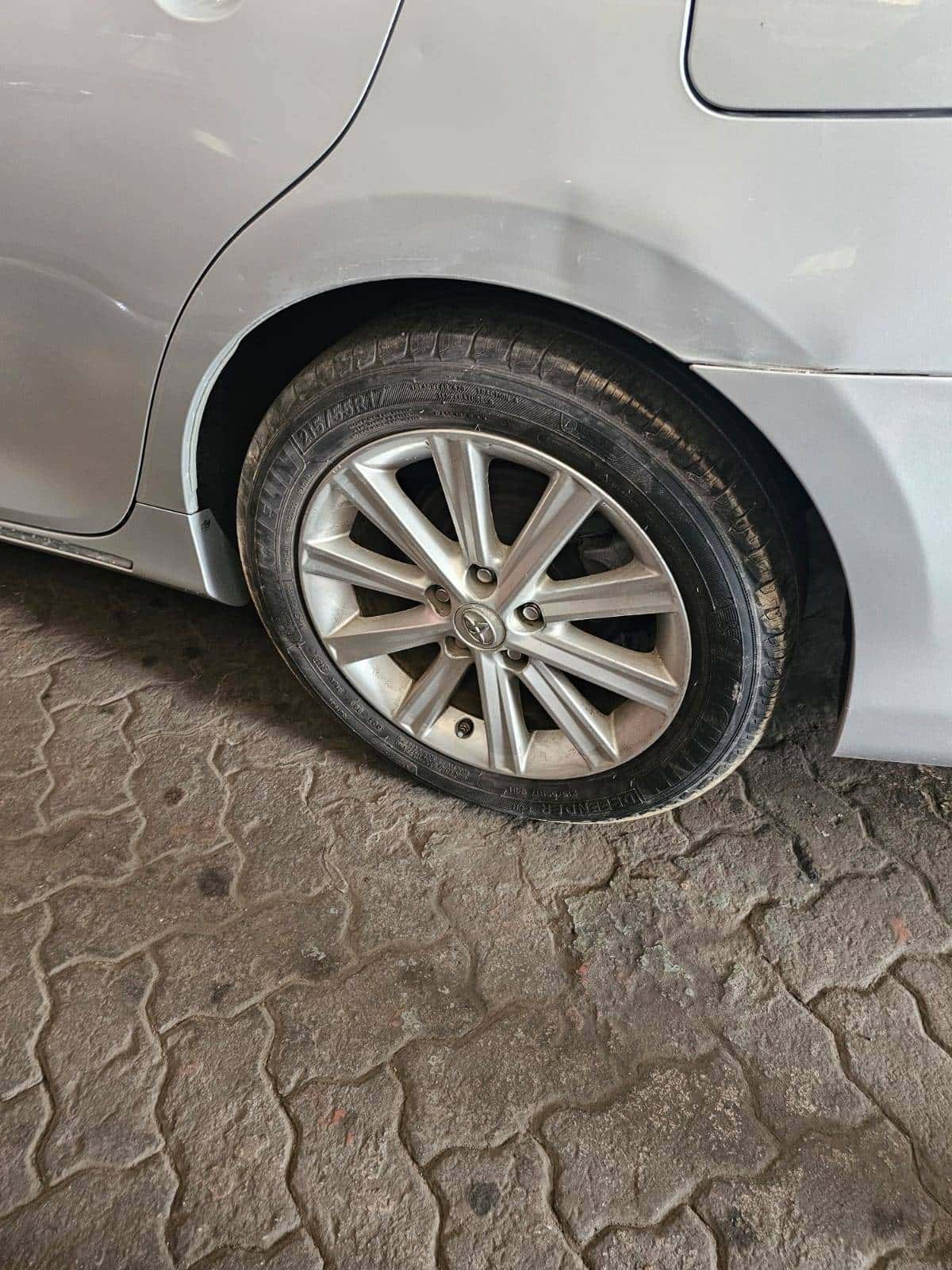 Toyota Camry 2012 thumbnail 4