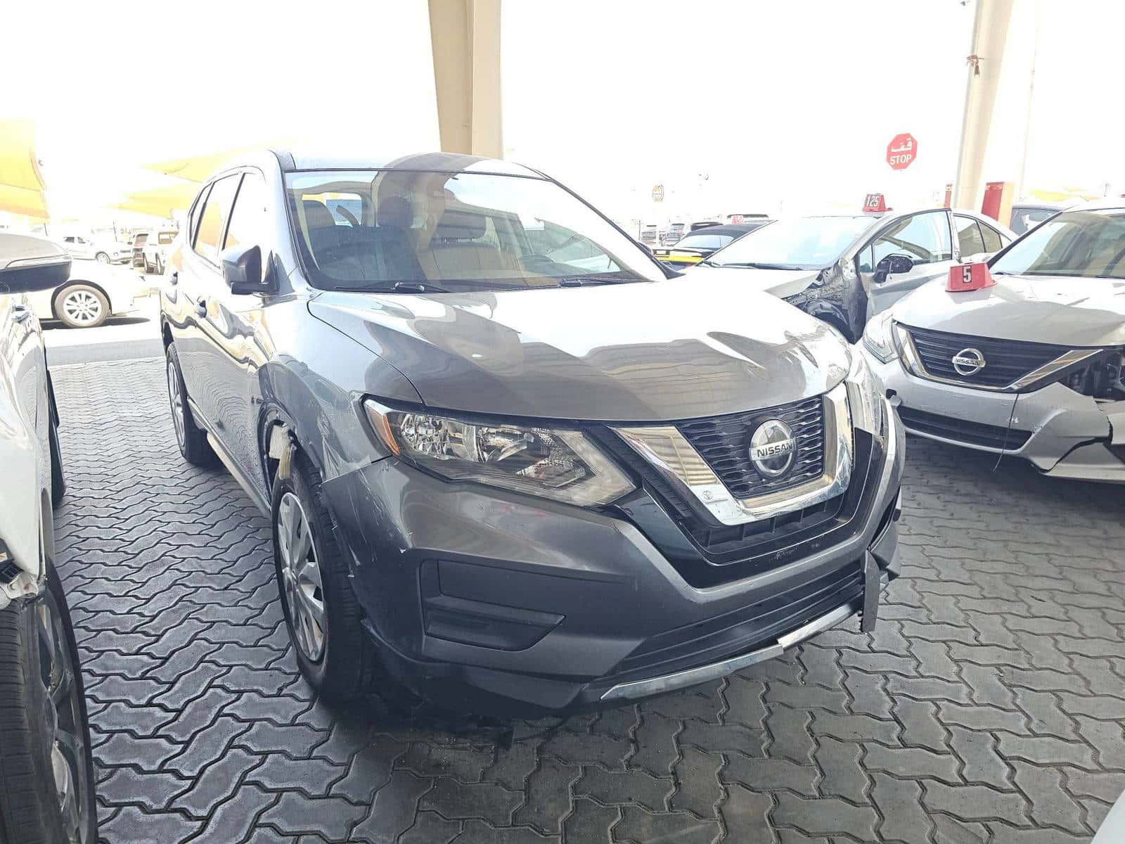 NISSAN ROGUE - Exterior