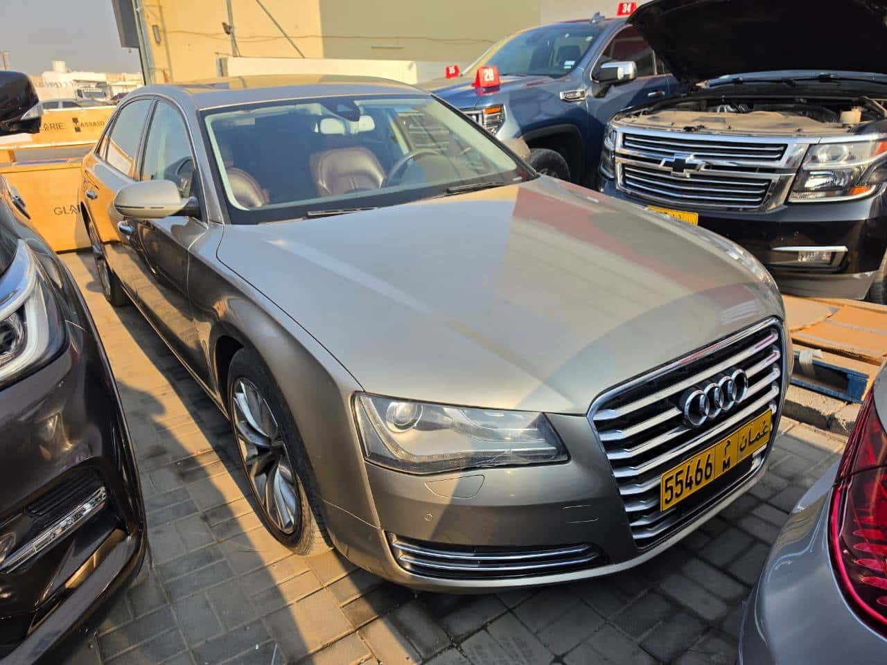 Audi A8 2012 thumbnail 2
