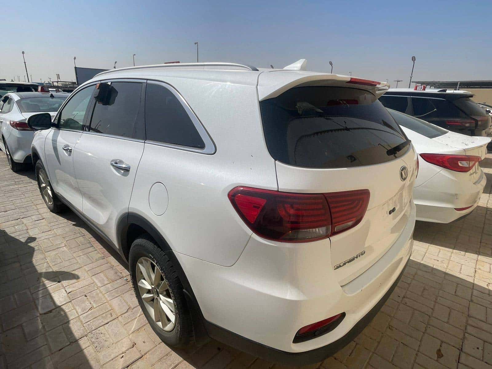 KIA SORENTO - Exterior