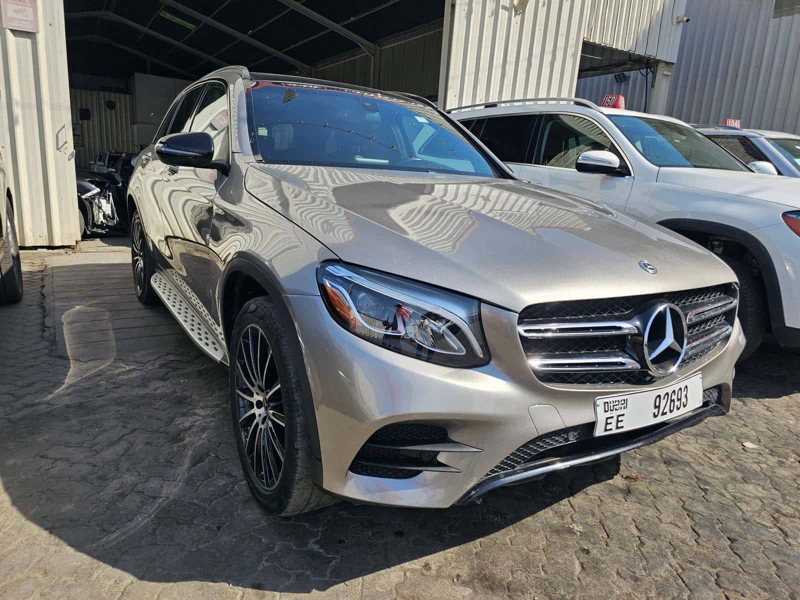 MERCEDES BENZ GLC-300 2019 thumbnail 4