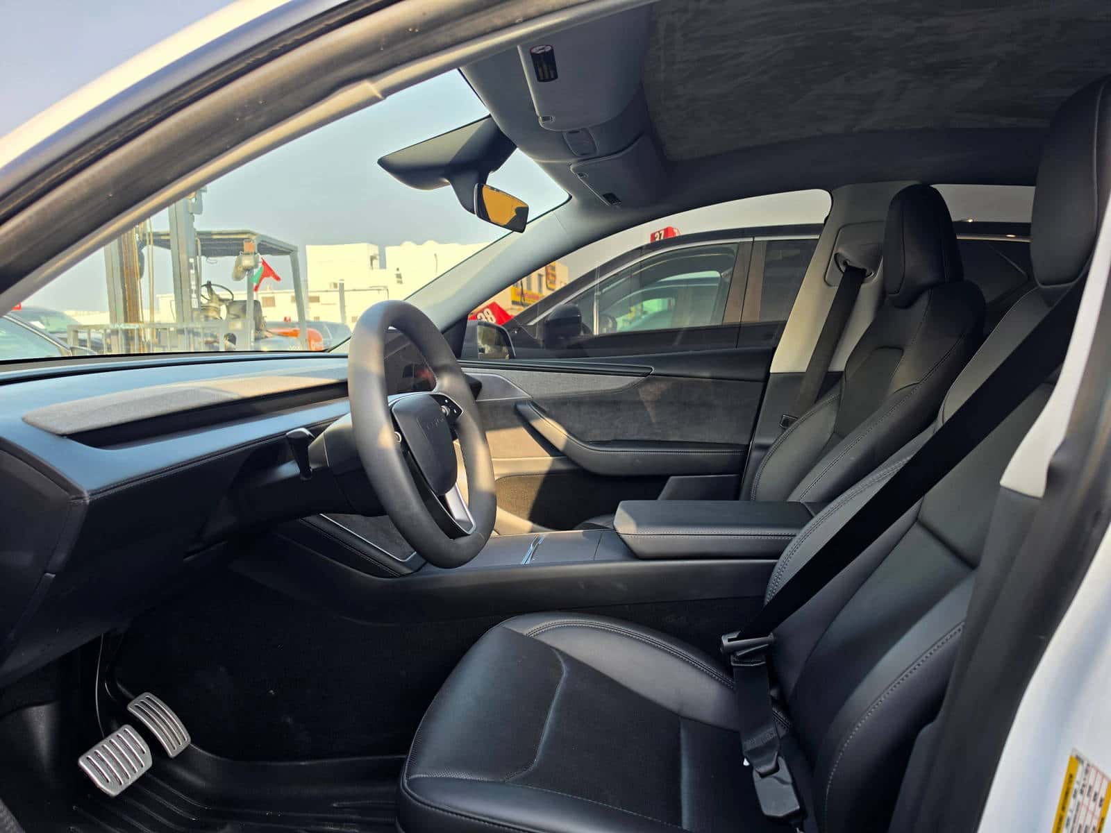 Tesla Model Y 2026 thumbnail 6