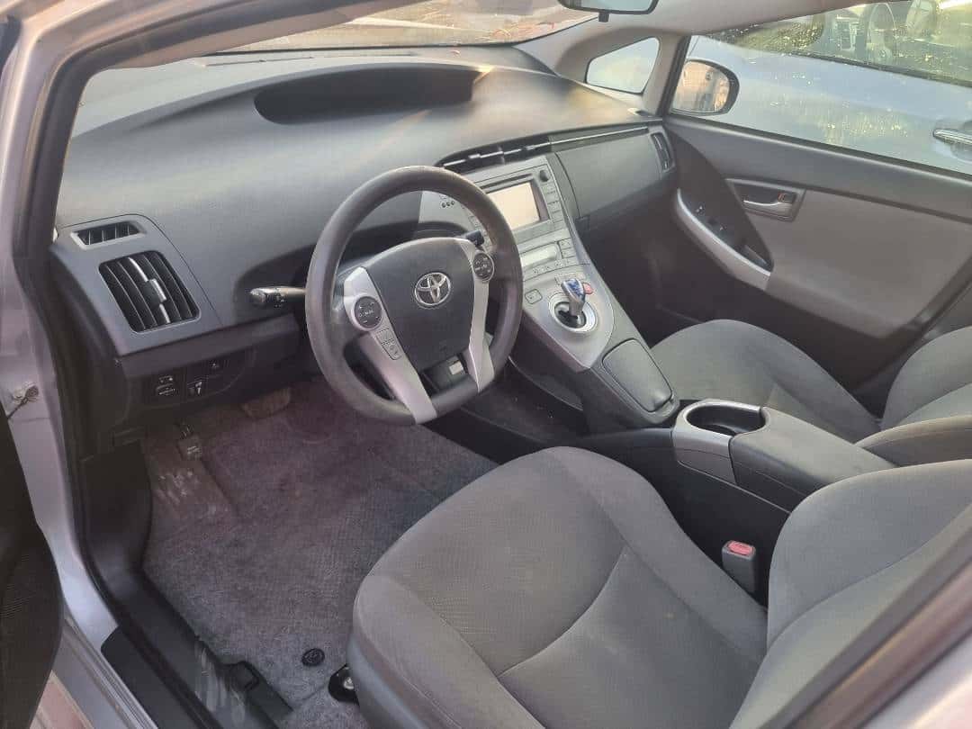 TOYOTA PRIUS 2015 thumbnail 7
