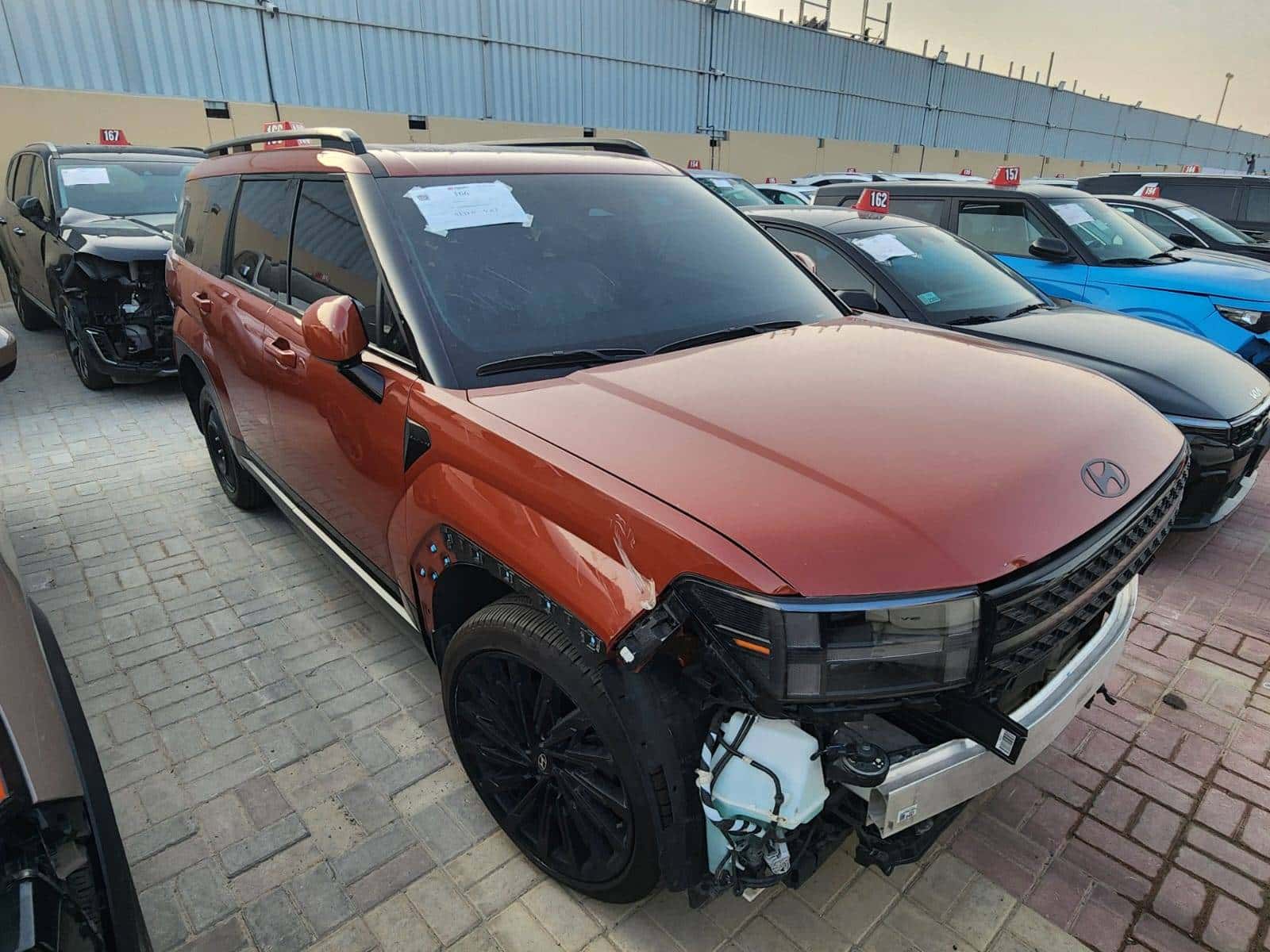 Hyundai Santa Fe 2025 thumbnail 2