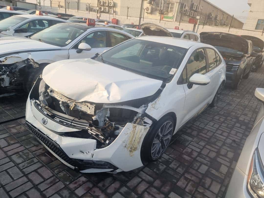 Toyota Corolla 2022 thumbnail 2