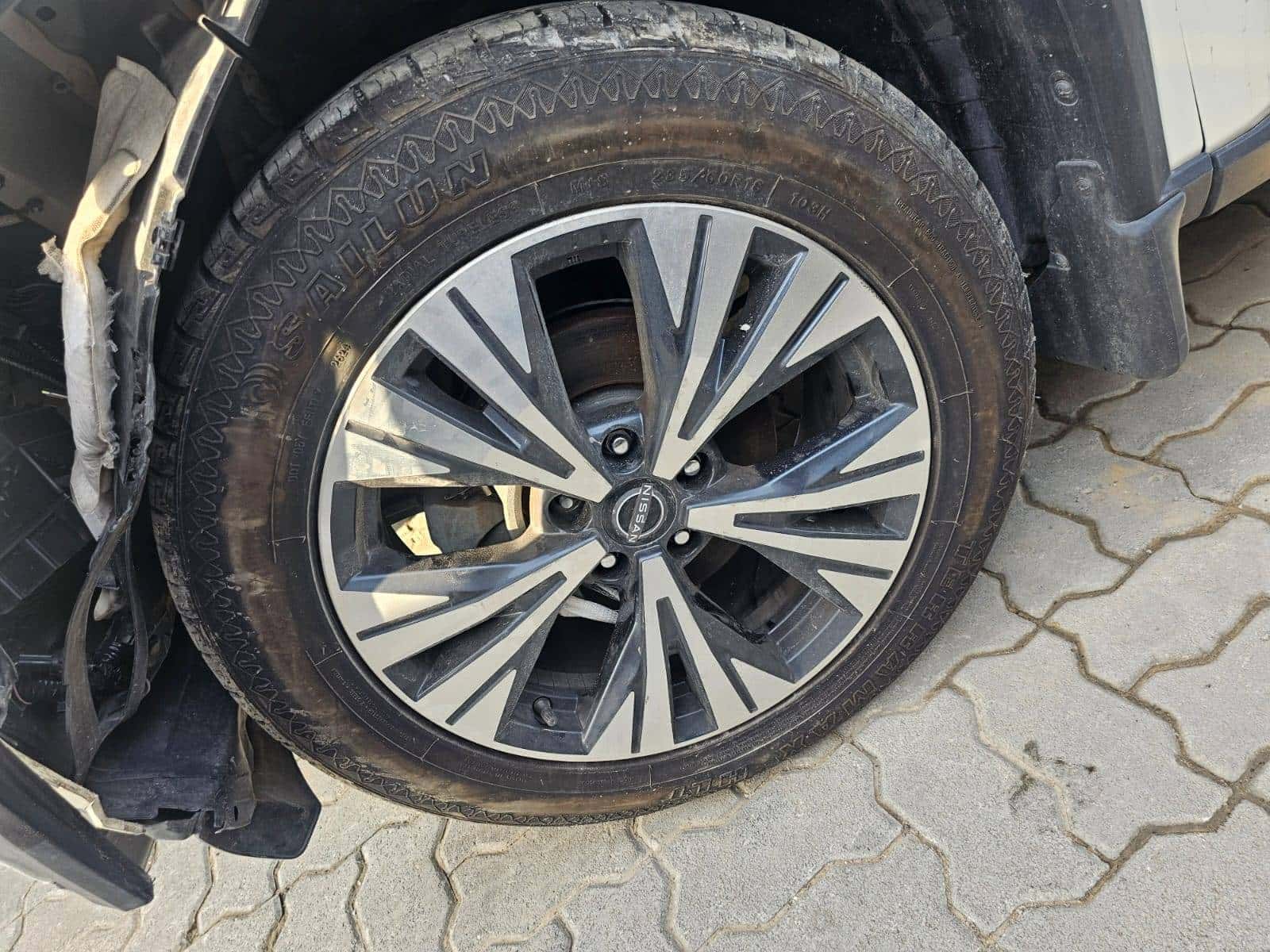 NISSAN ROGUE 2023 thumbnail 4