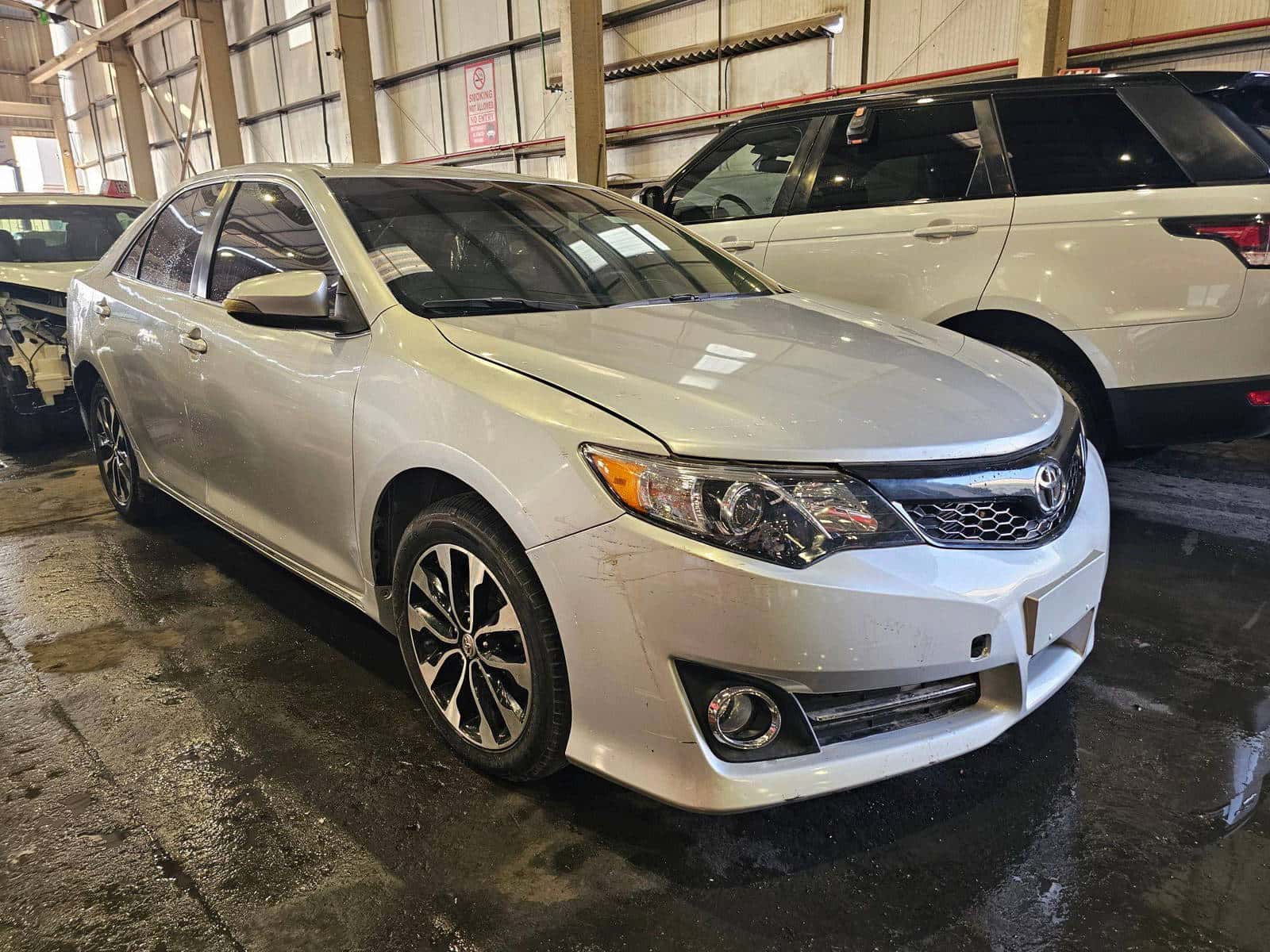 TOYOTA CAMRY 2013 thumbnail 3