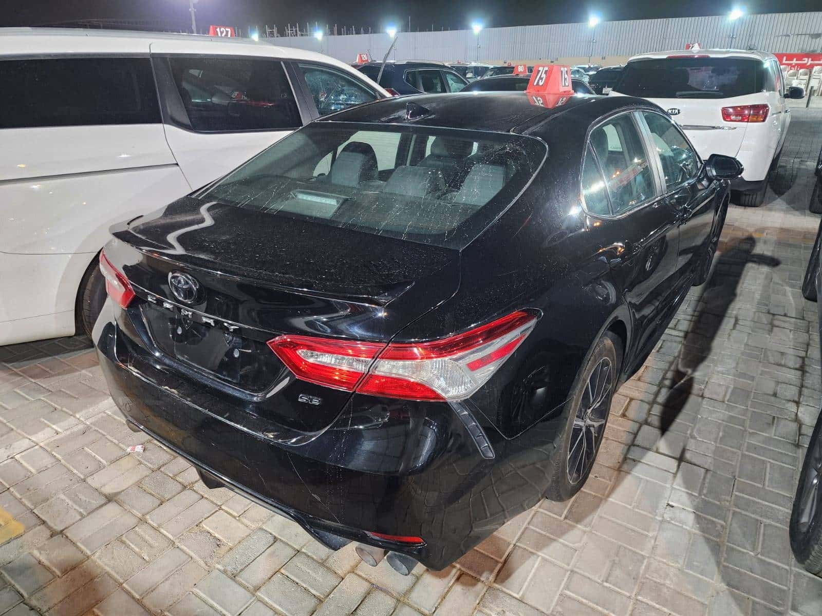 TOYOTA CAMRY 2021 thumbnail 3