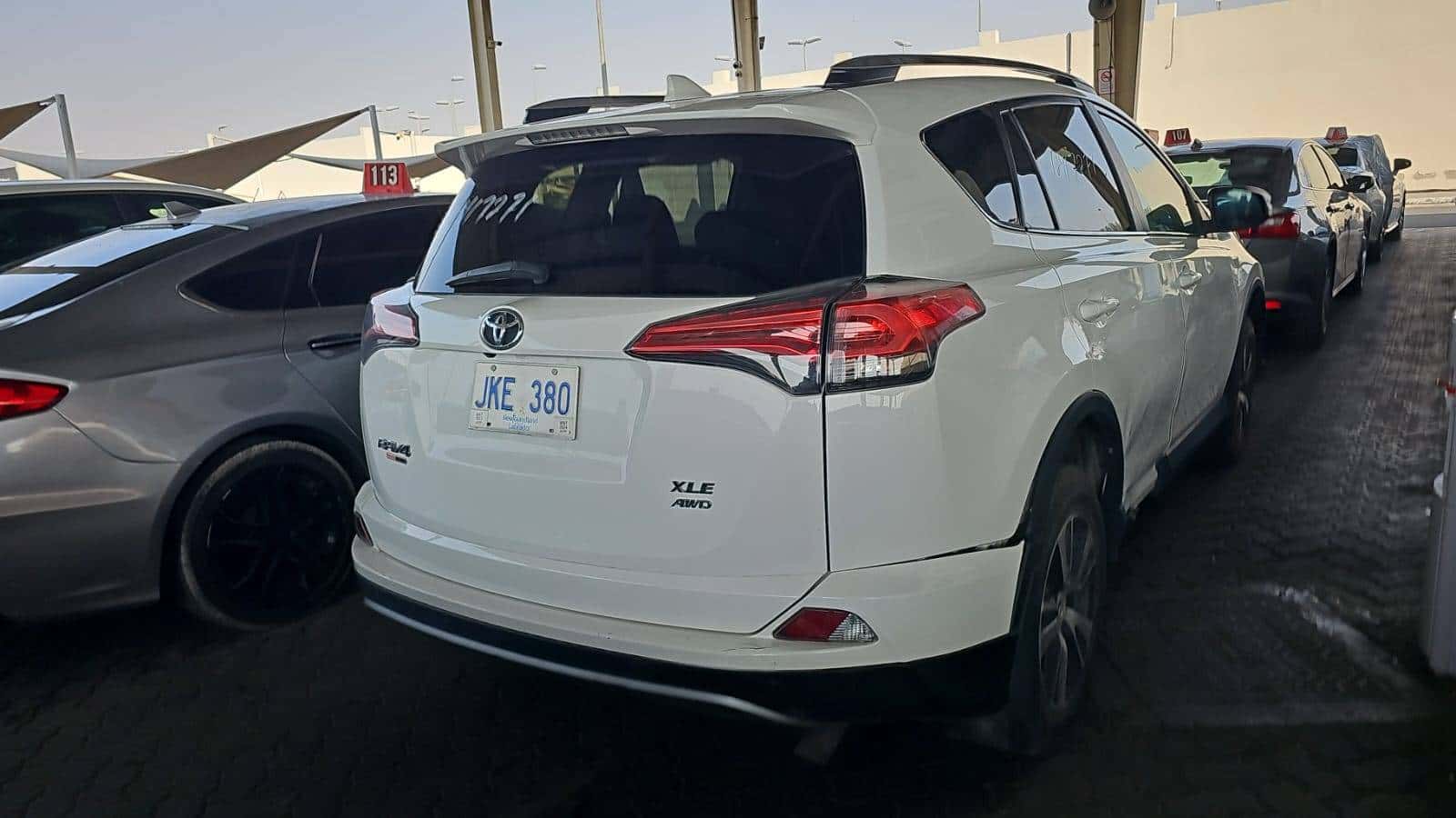 Toyota RAV4 2018 thumbnail 1