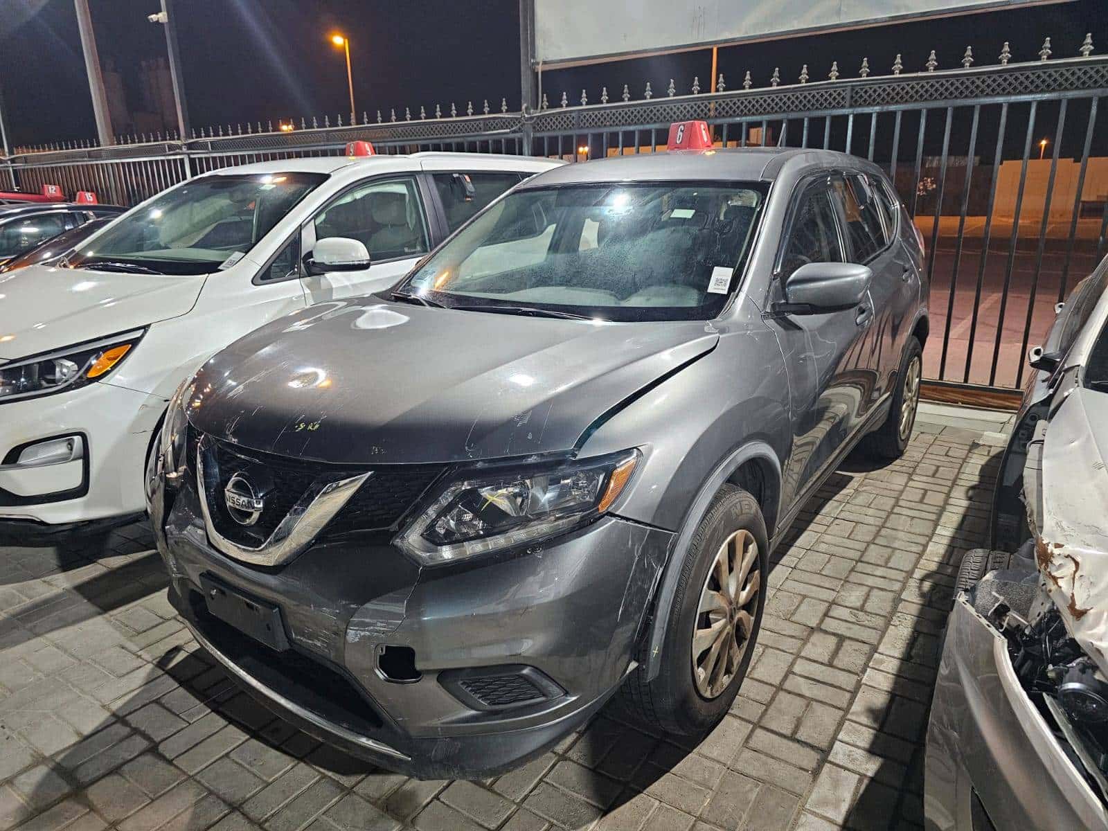 Nissan Rogue 2016 thumbnail 4