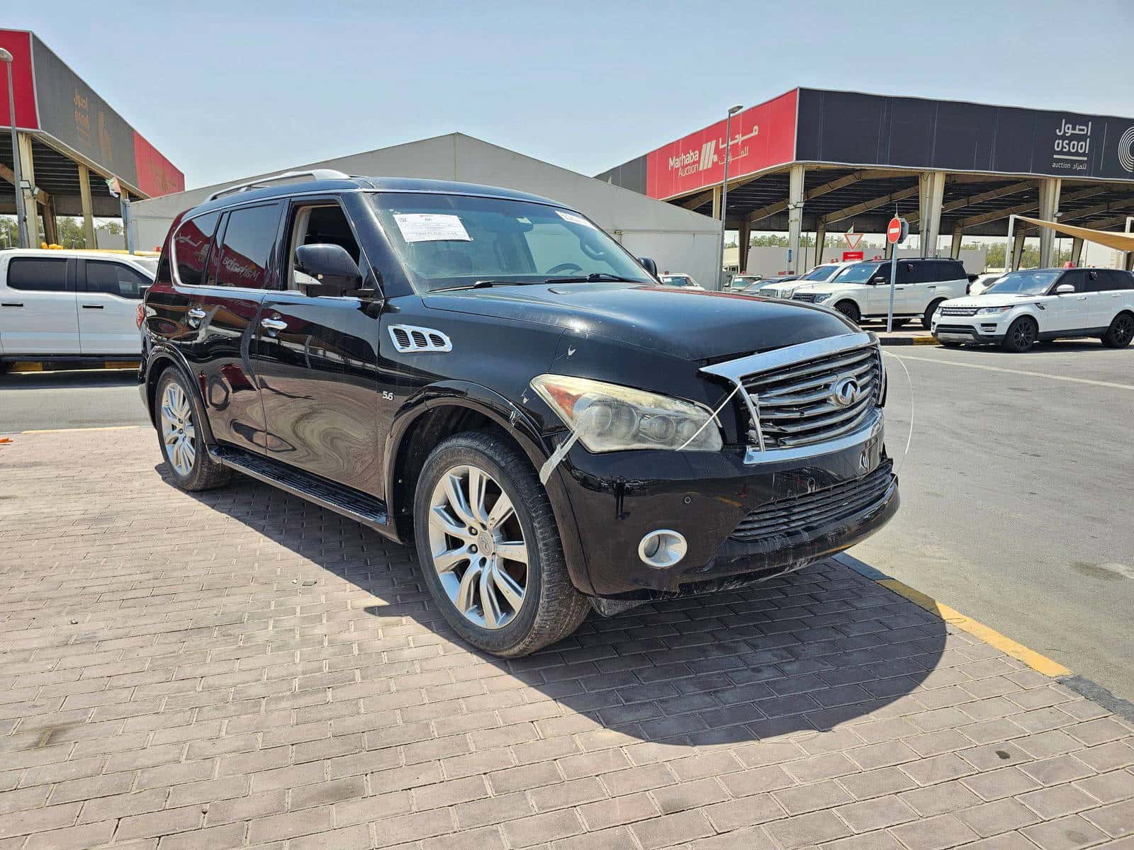 INFINITI QX80 2014 thumbnail 3