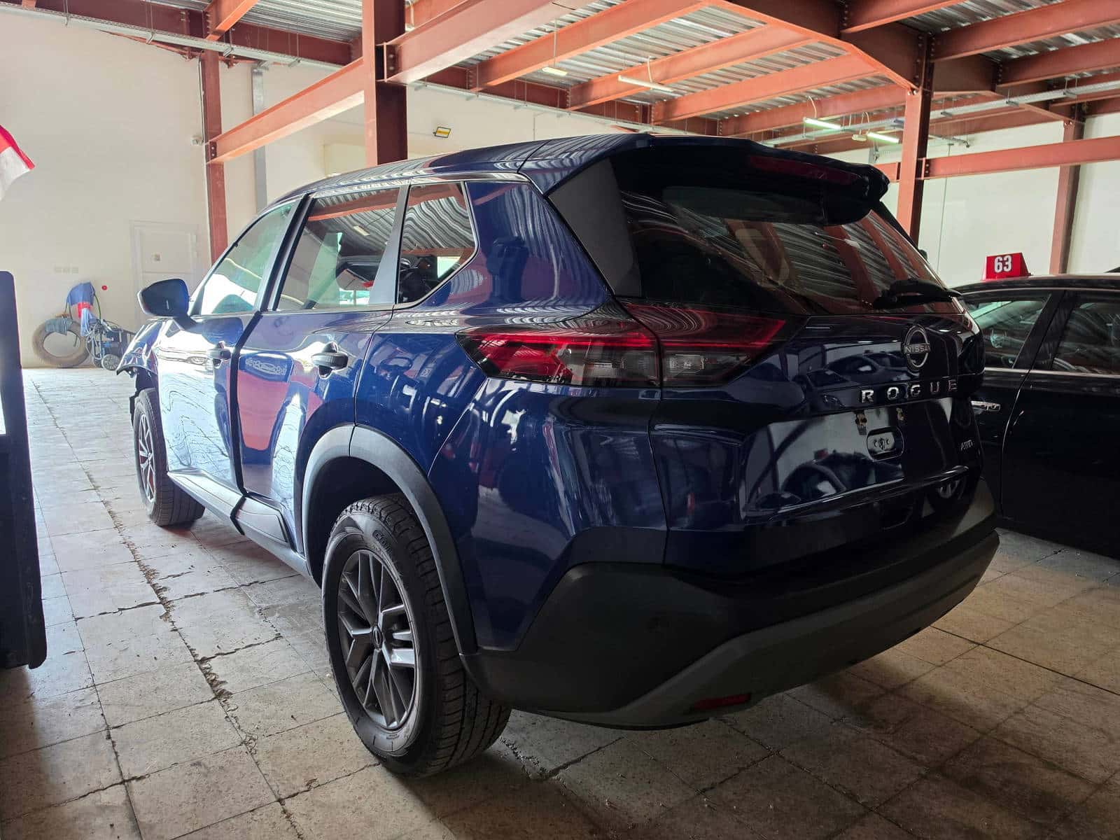 Nissan Rogue 2023 thumbnail 4