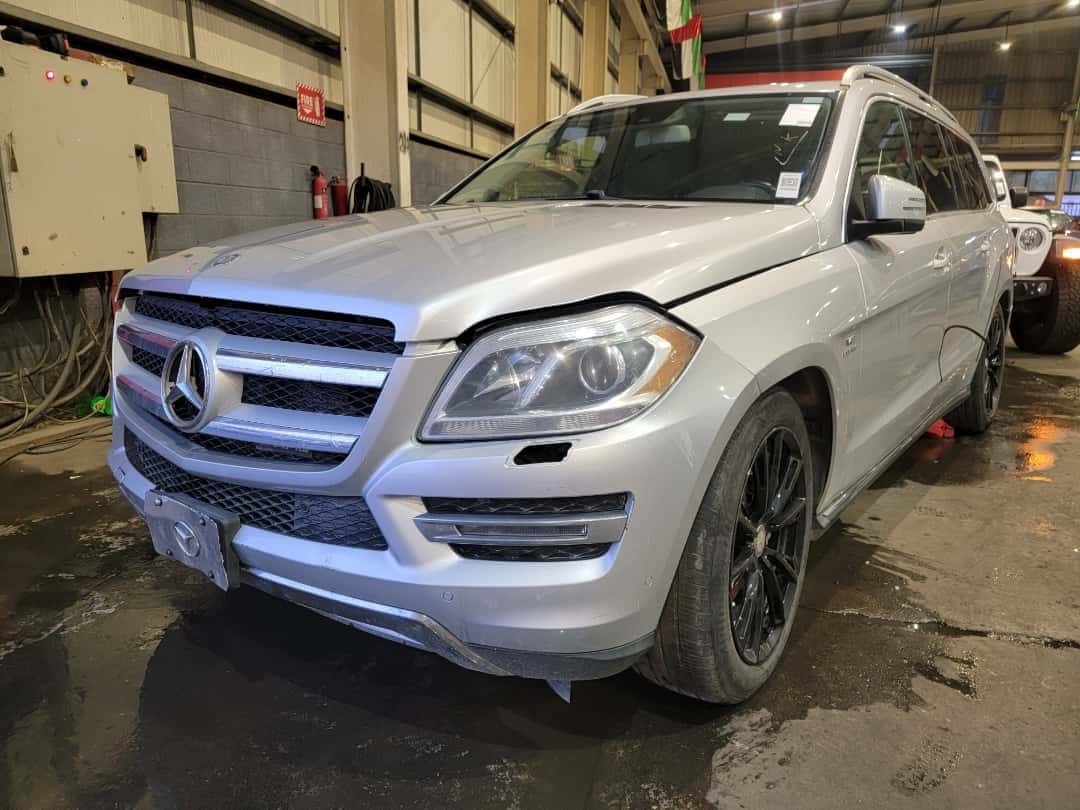 MERCEDES BENZ GL-450 - Exterior