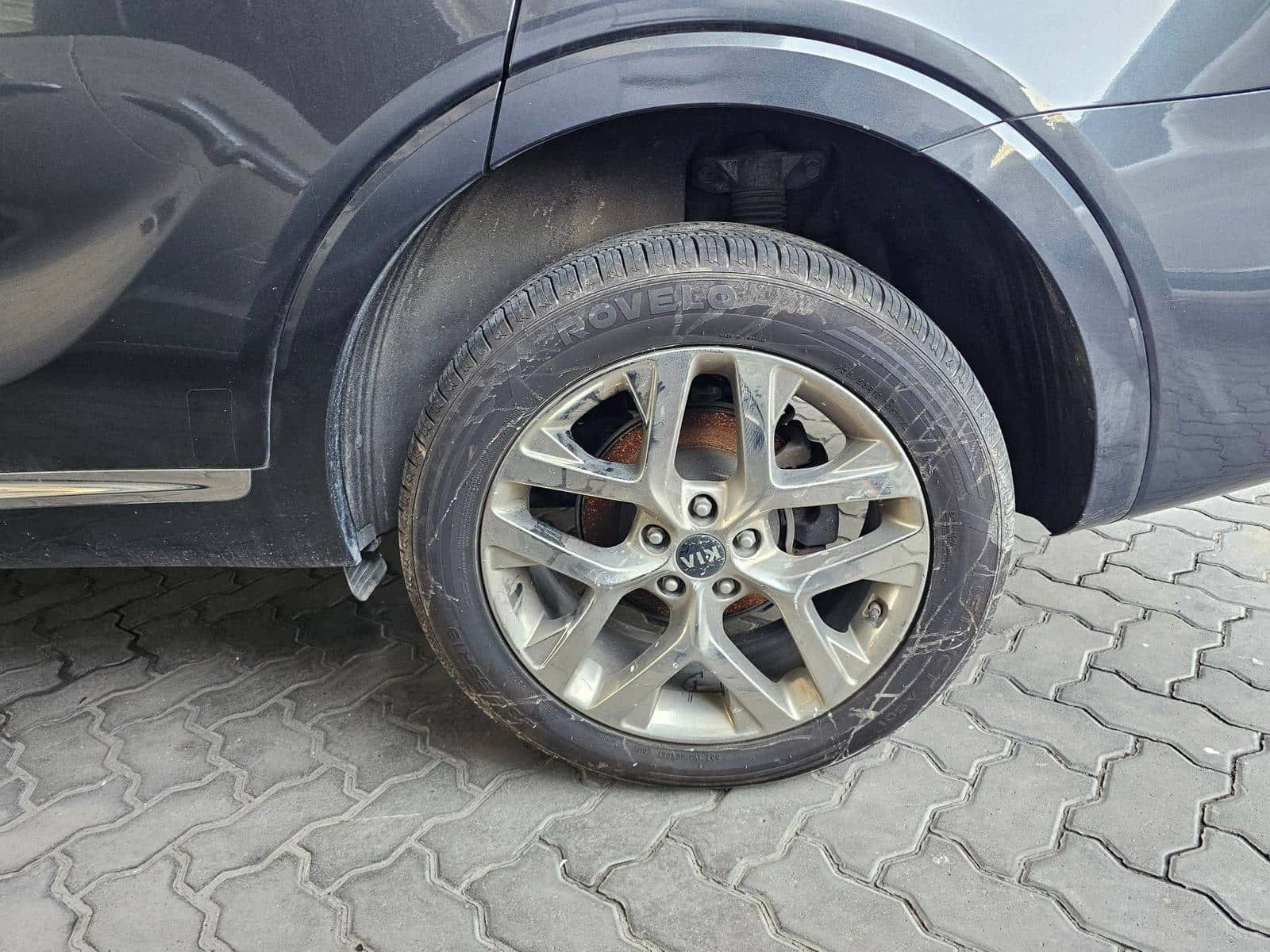 KIA SORENTO 2019 thumbnail 6