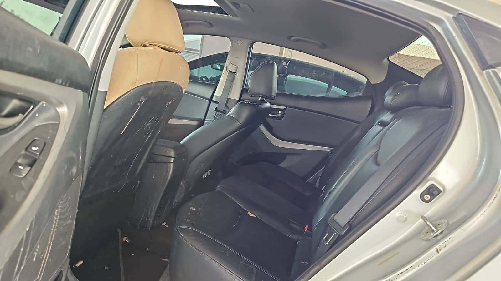 Hyundai Elantra 2011 thumbnail 7