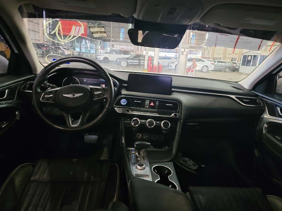GENESIS G70 - Exterior