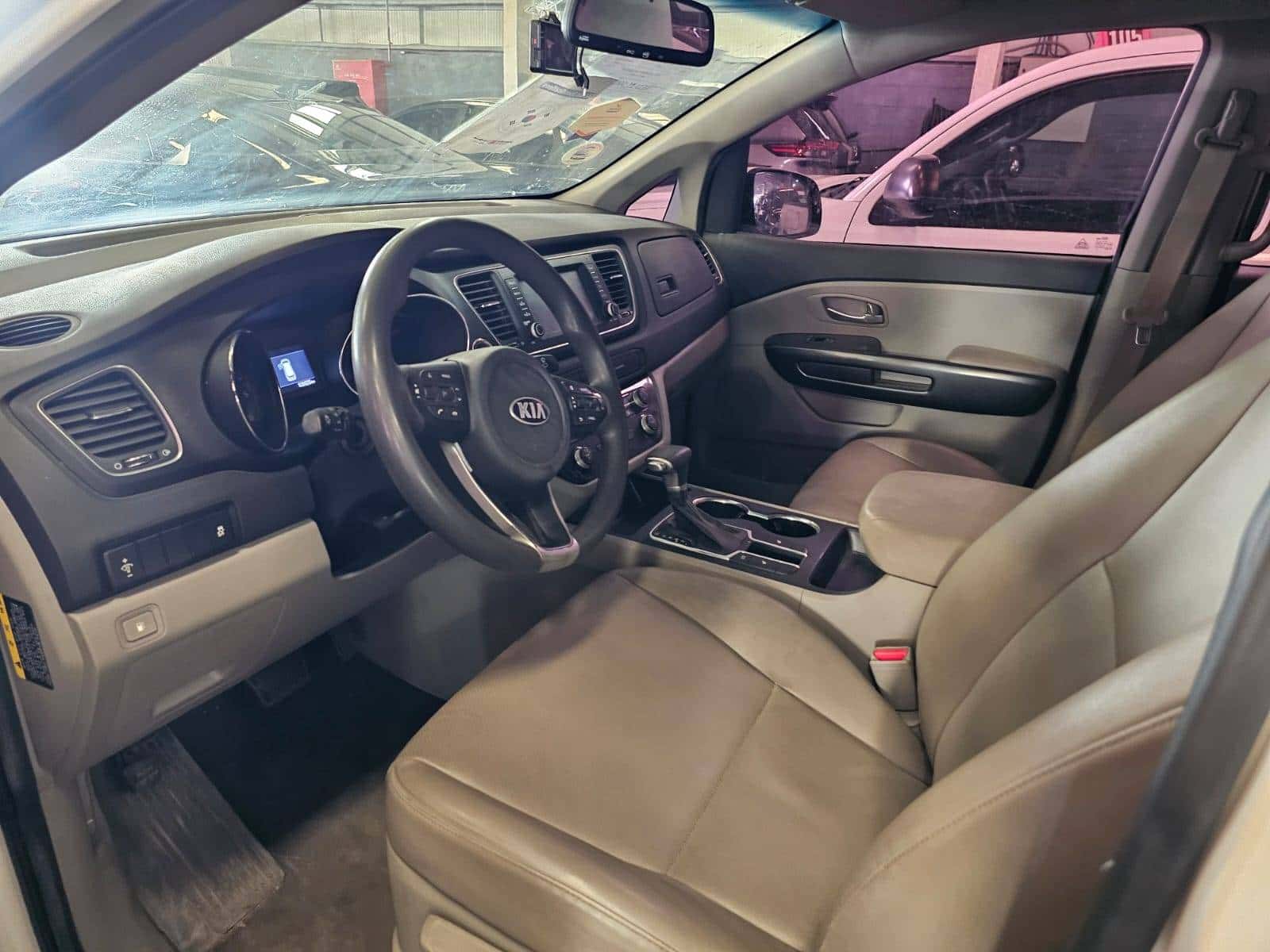 KIA CARNIVAL EX 2020 thumbnail 6