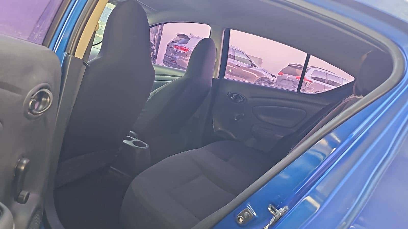 Nissan Versa 2014 thumbnail 7