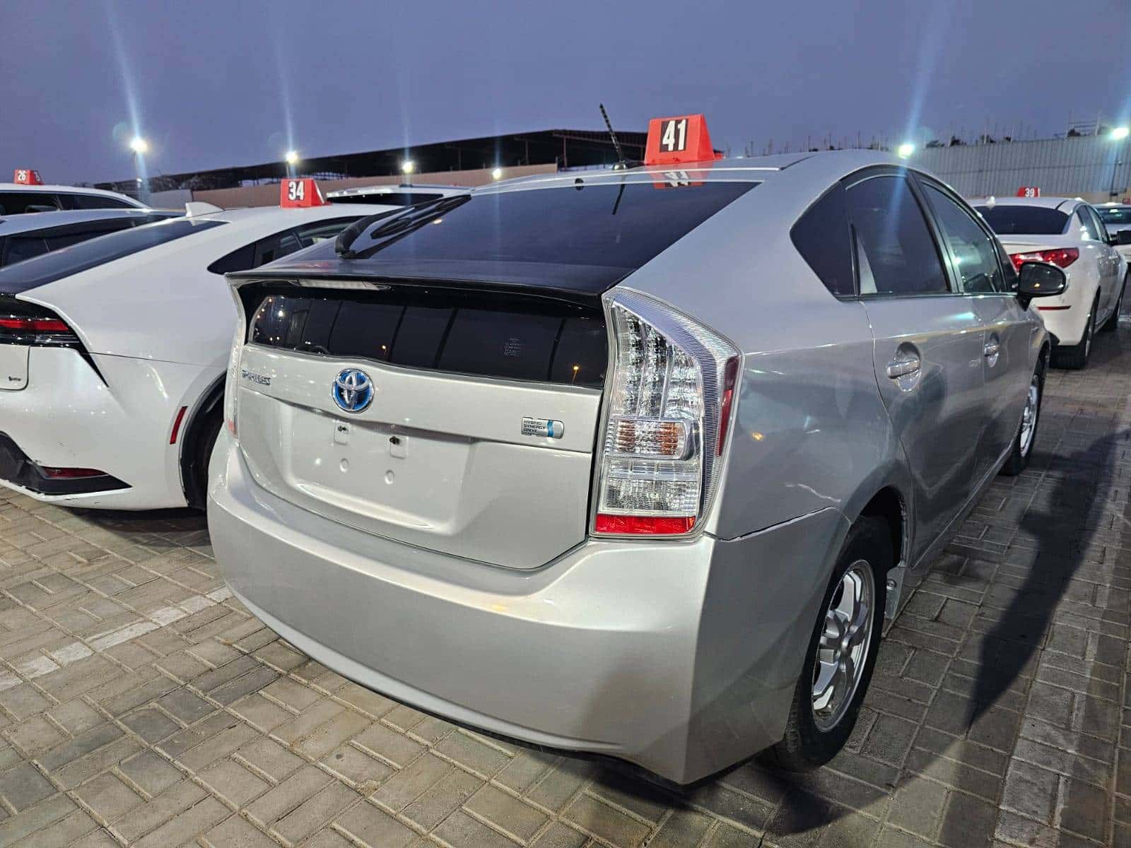 Toyota Prius 2011 thumbnail 6