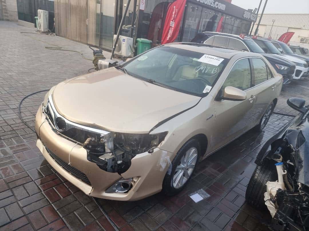 Toyota Camry 2012 thumbnail 2