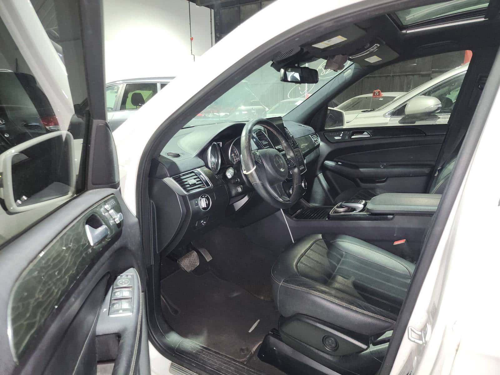 MERCEDES BENZ GLS 450 - Exterior