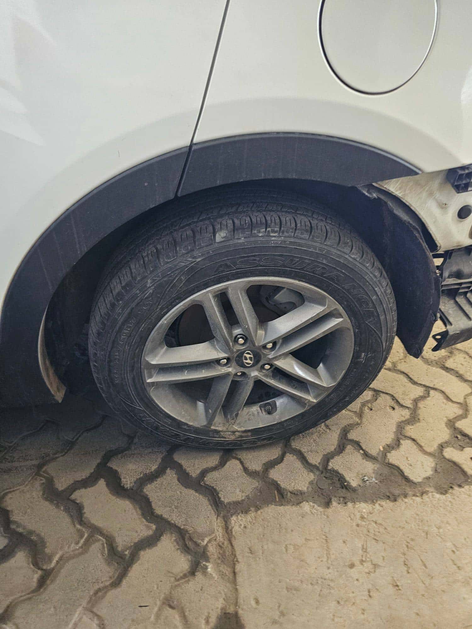 HYUNDAI SANTA FE SPORT 2017 thumbnail 4