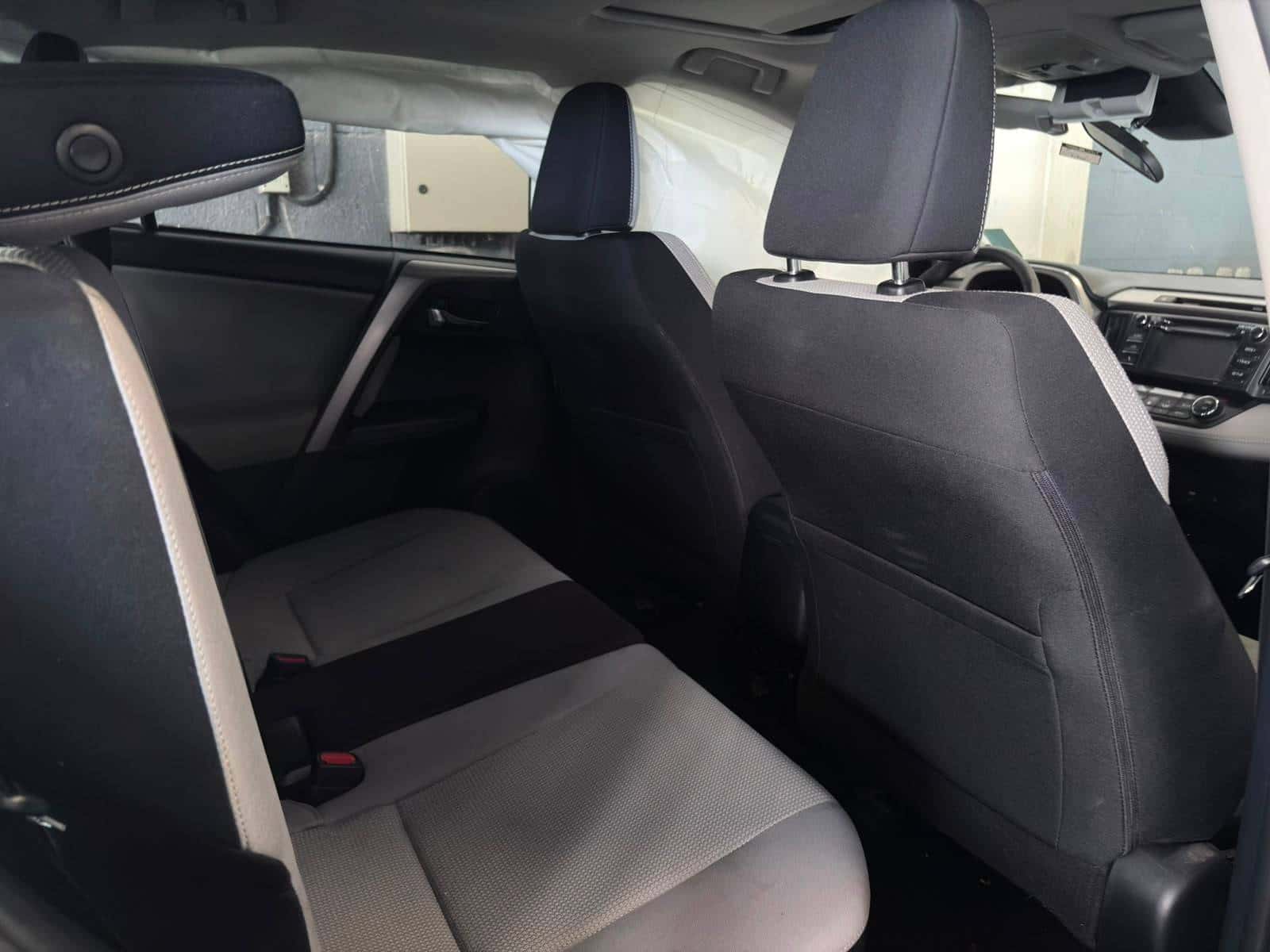 TOYOTA RAV4 2018 thumbnail 5