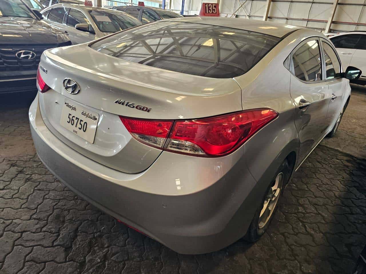 Hyundai AVANTE 2011 thumbnail 5