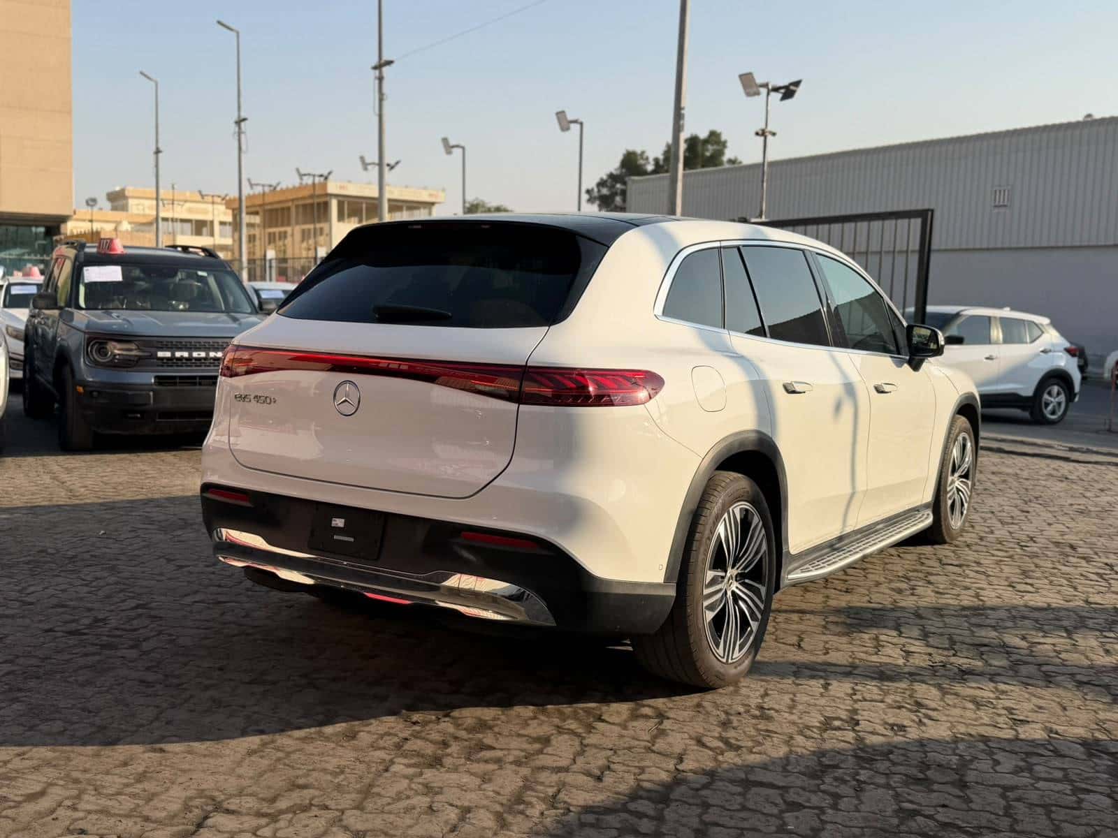 MERCEDES BENZ EQS 450+ 2023 thumbnail 7
