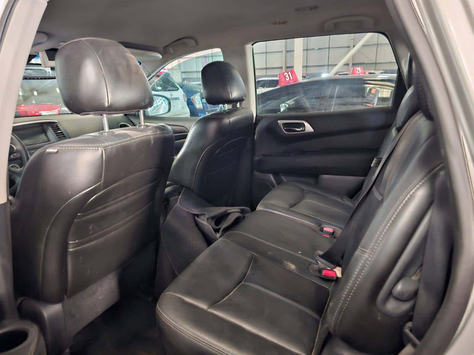 Nissan Pathfinder 2013 thumbnail 6