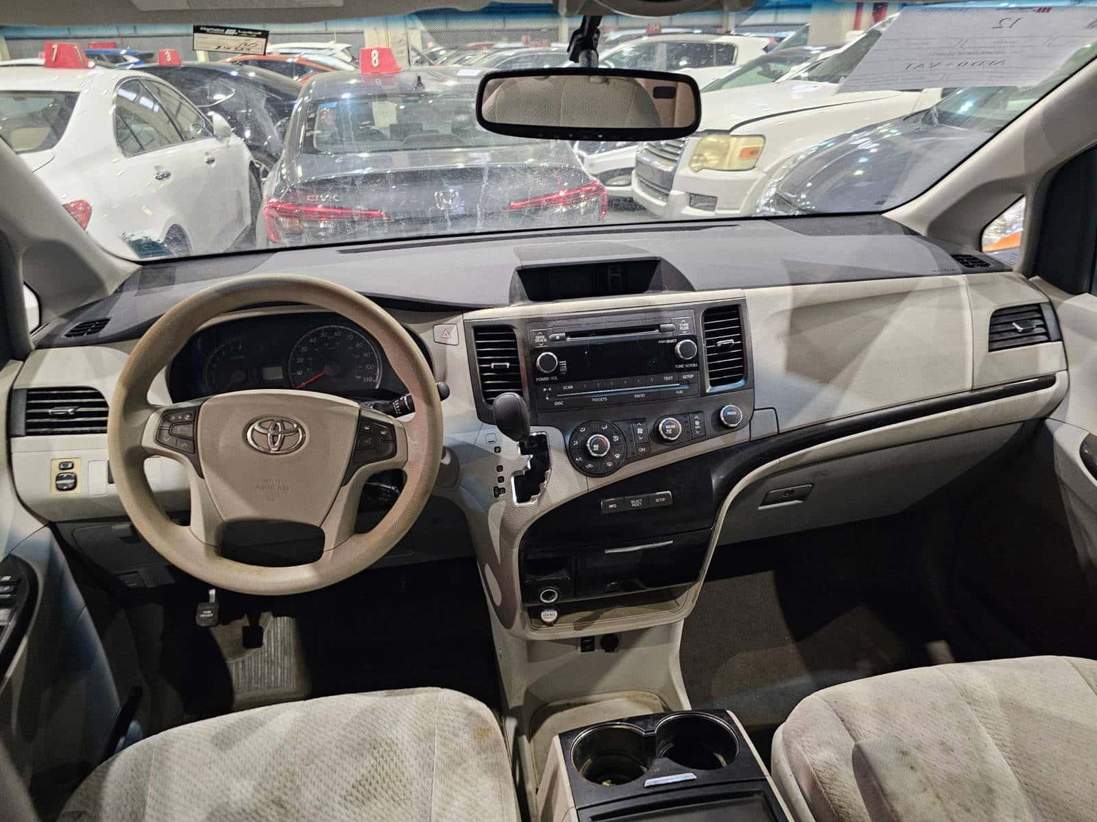 TOYOTA SIENNA 2012 thumbnail 7