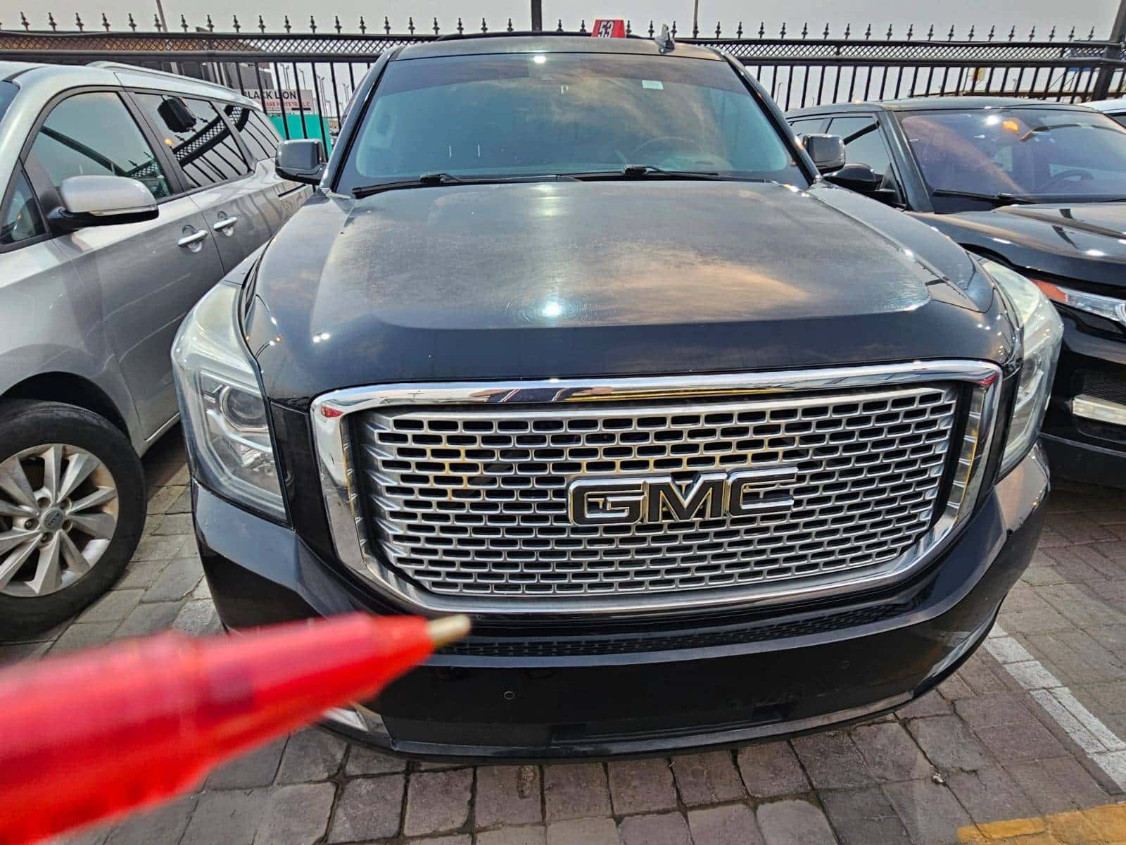 GMC Yukon 2016 thumbnail 2