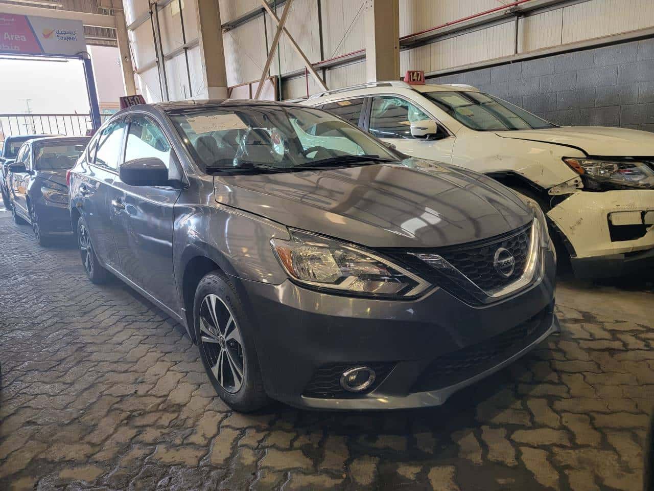 NISSAN SENTRA 2019 thumbnail 2