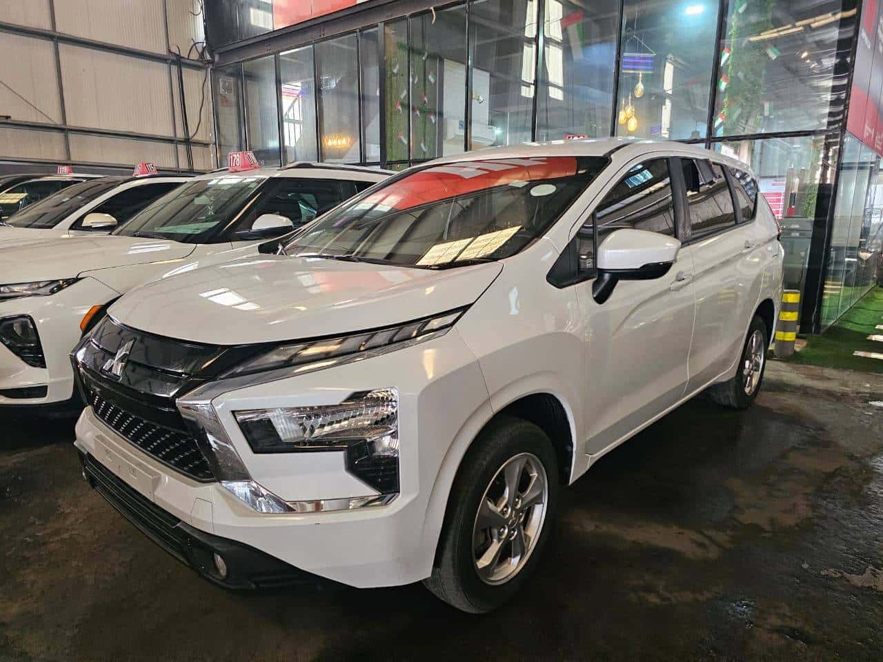 MITSUBISHI Xpander 2024 thumbnail 3
