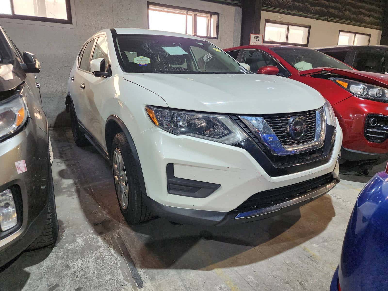 NISSAN ROGUE - Exterior