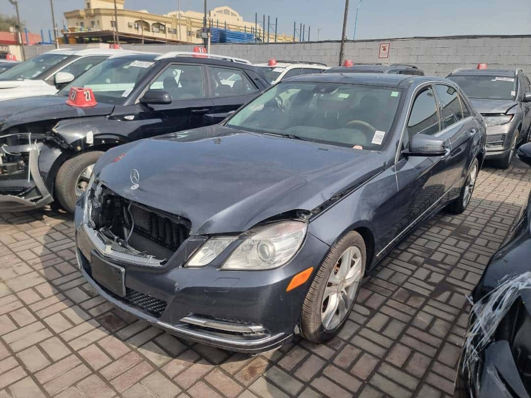 MERCEDES BENZ E 350 - Exterior