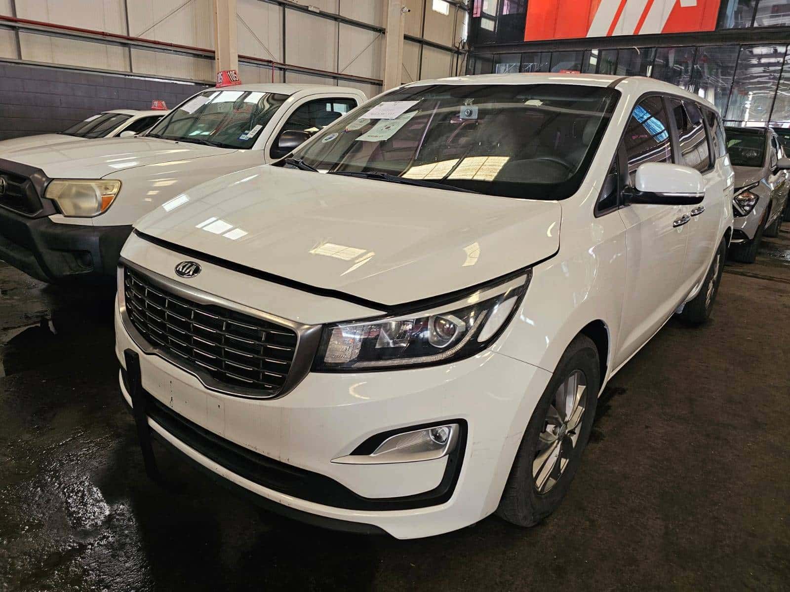 KIA CARNIVAL EX 2020 thumbnail 3