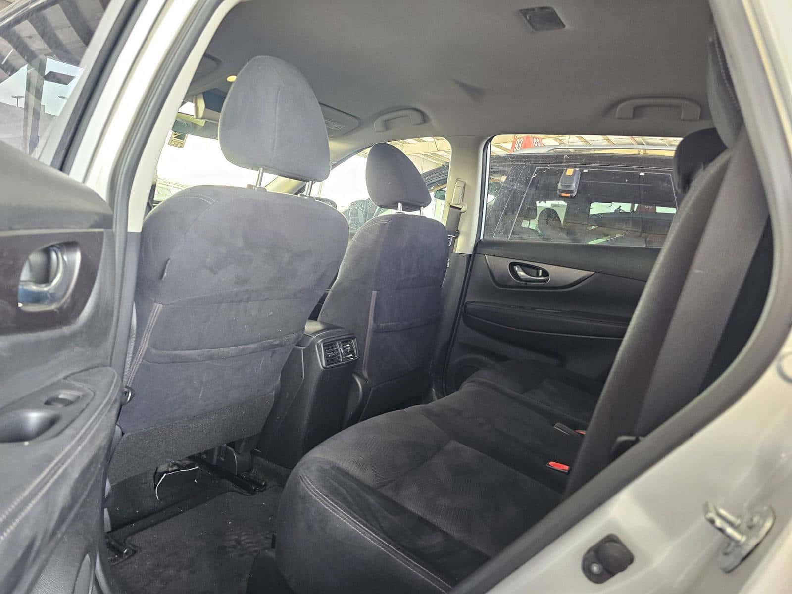 NISSAN ROGUE - Exterior